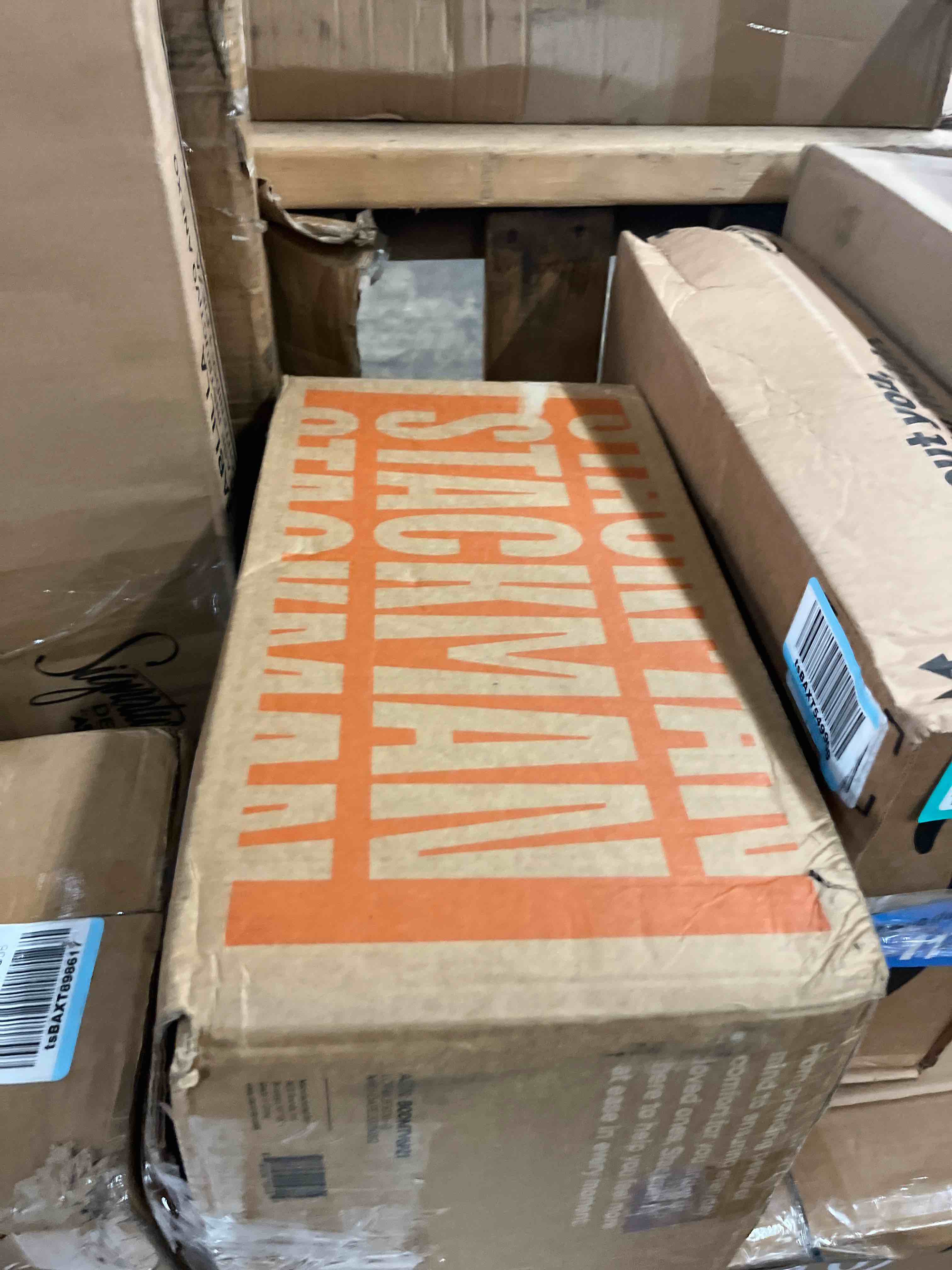 https://s3.amazonaws.com/lotting-images-prod/phillipi/TEA3369664_1754956294903.jpeg