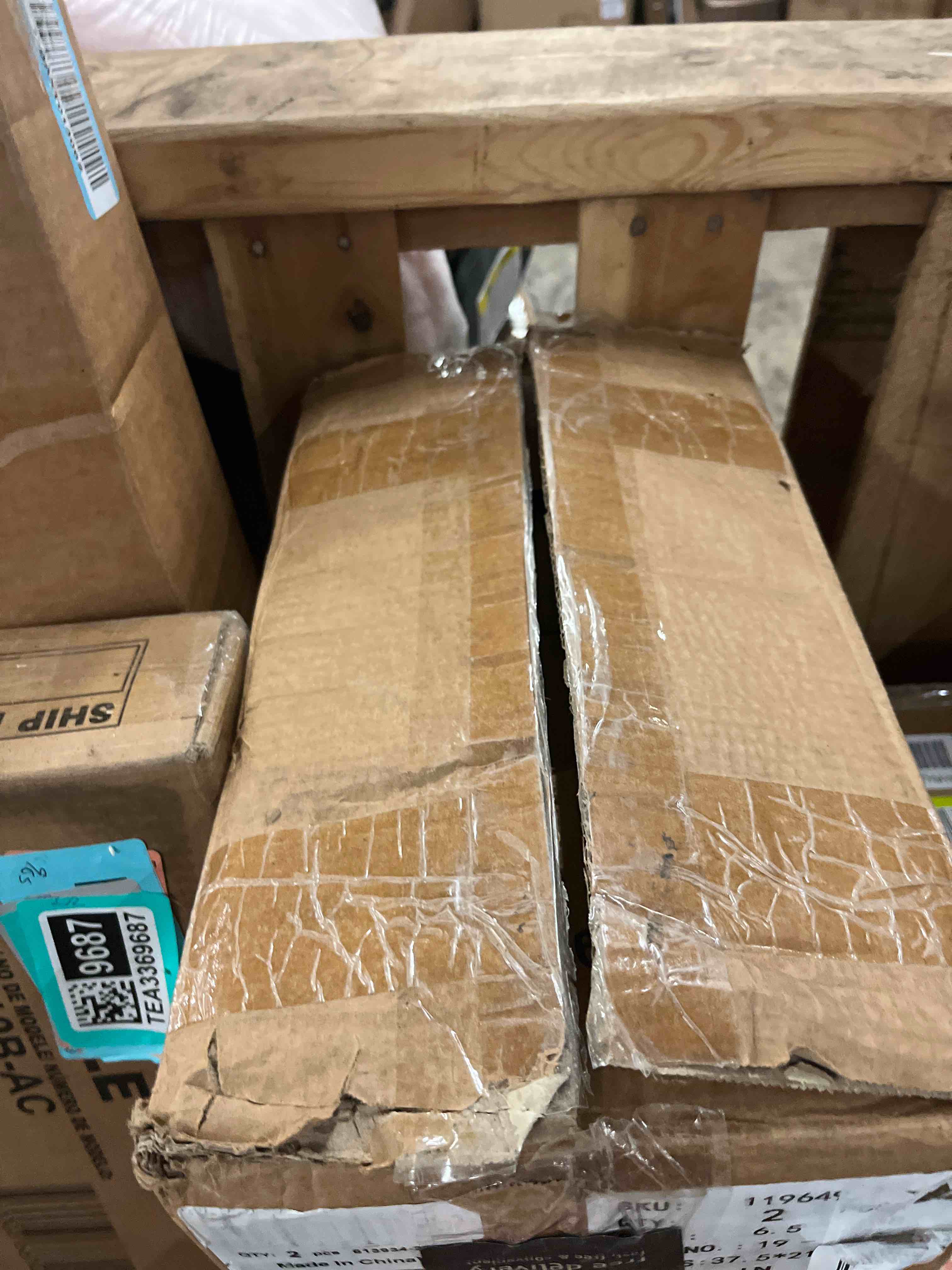 https://s3.amazonaws.com/lotting-images-prod/phillipi/TEA3369668_1754955453295.jpeg