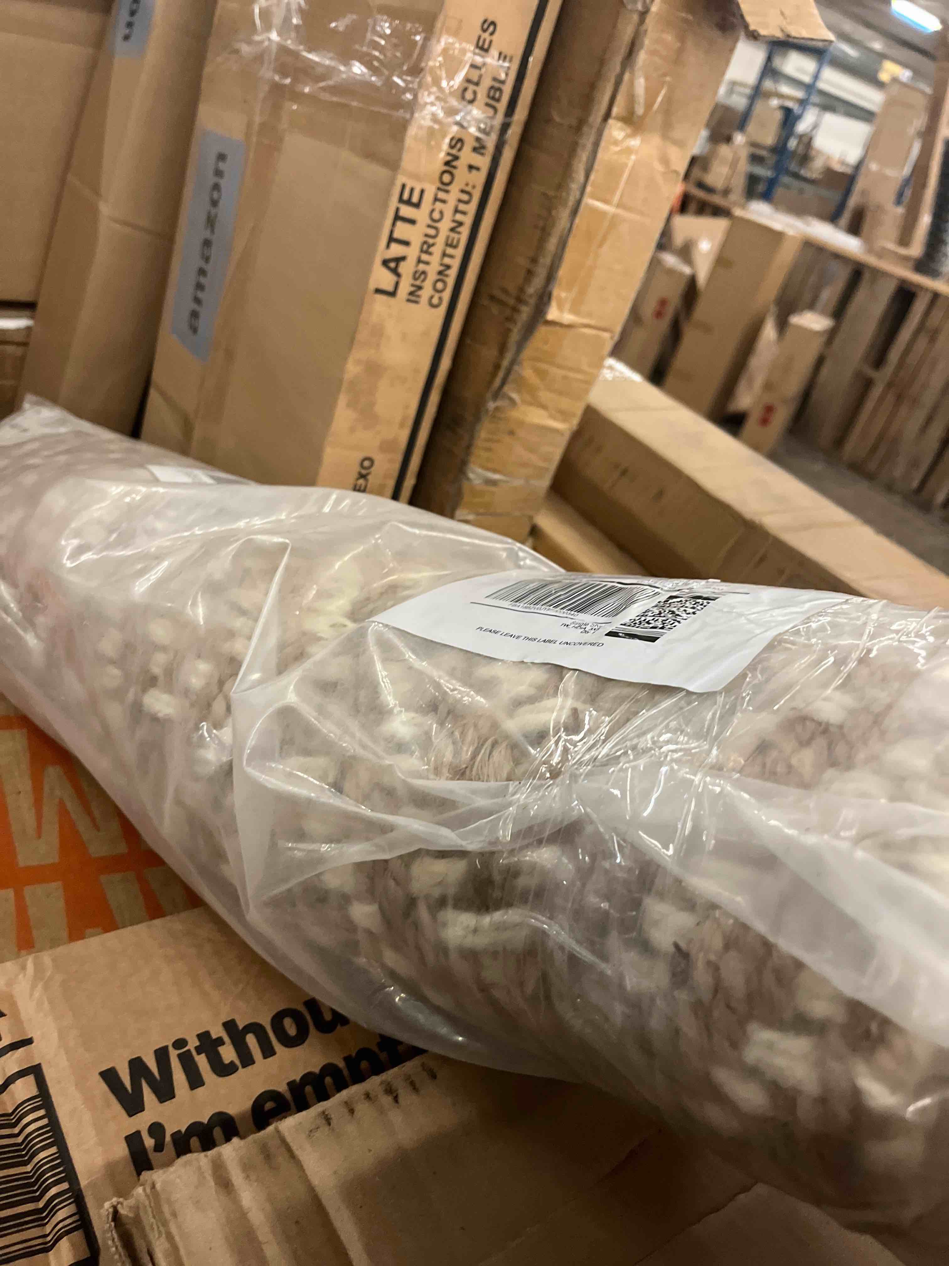 https://s3.amazonaws.com/lotting-images-prod/phillipi/TEA3369697_1754959017669.jpeg
