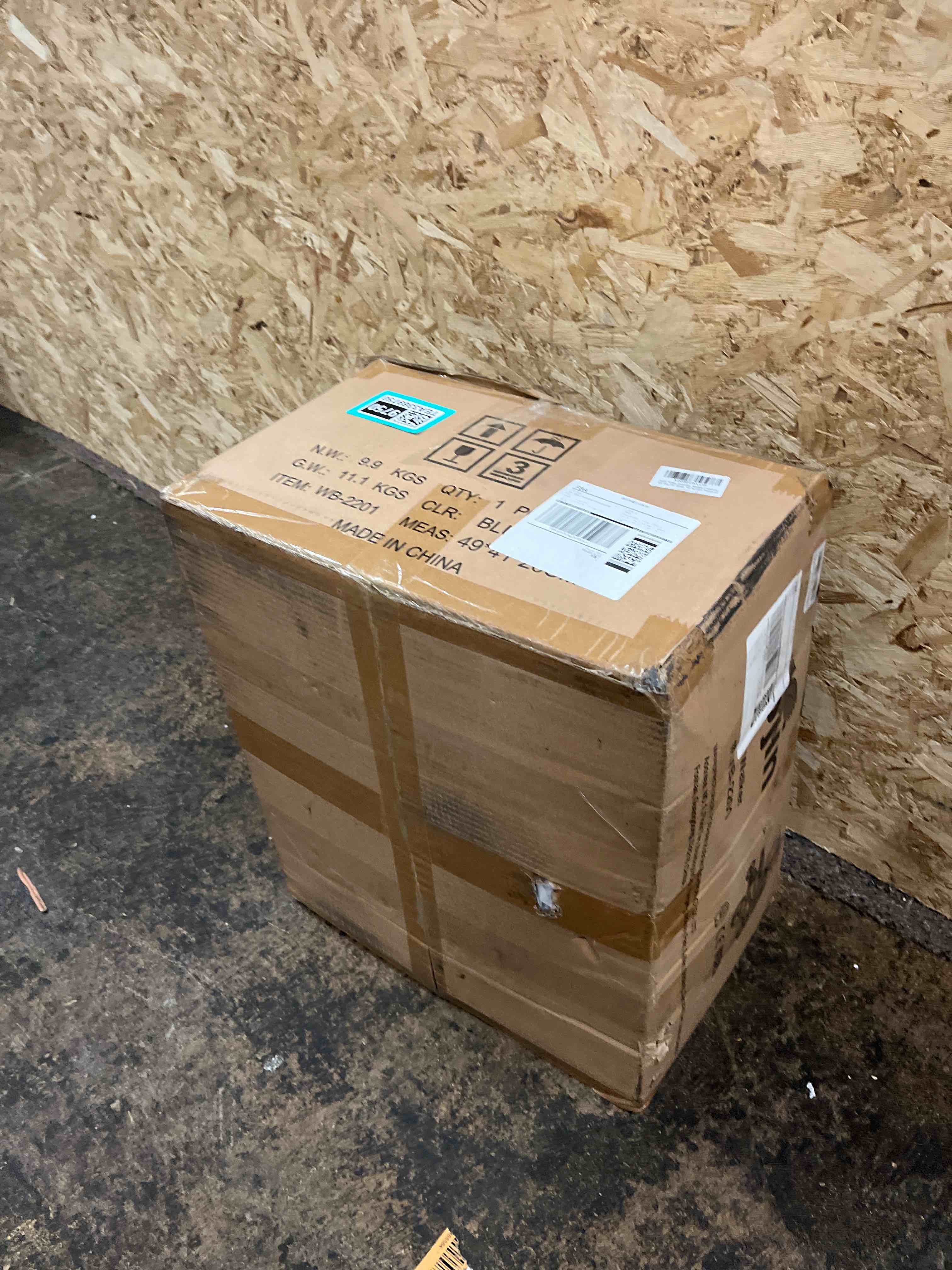 https://s3.amazonaws.com/lotting-images-prod/phillipi/TEA3369750_1755133162963.jpeg