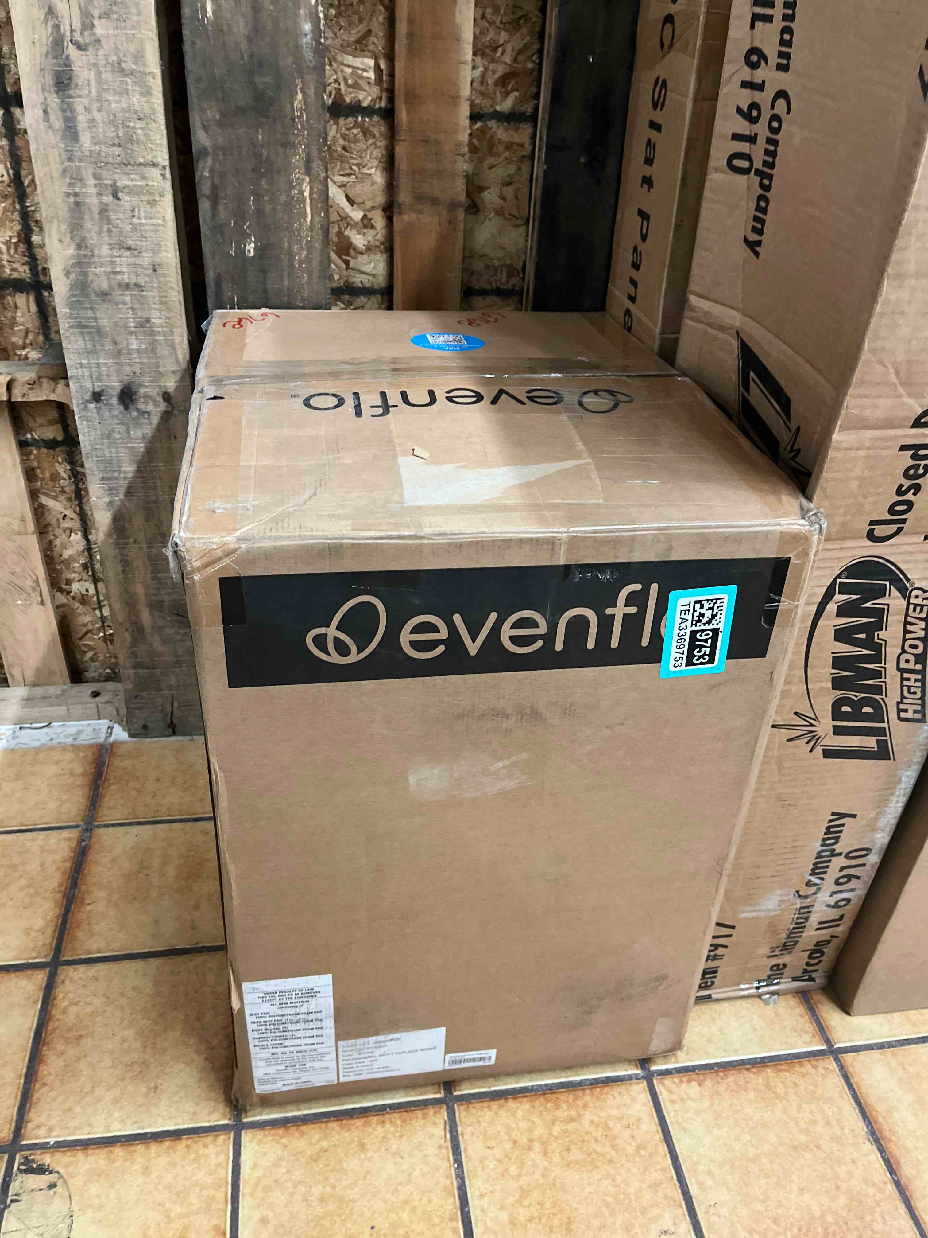 https://s3.amazonaws.com/lotting-images-prod/phillipi/TEA3369753_1755135171643.jpeg