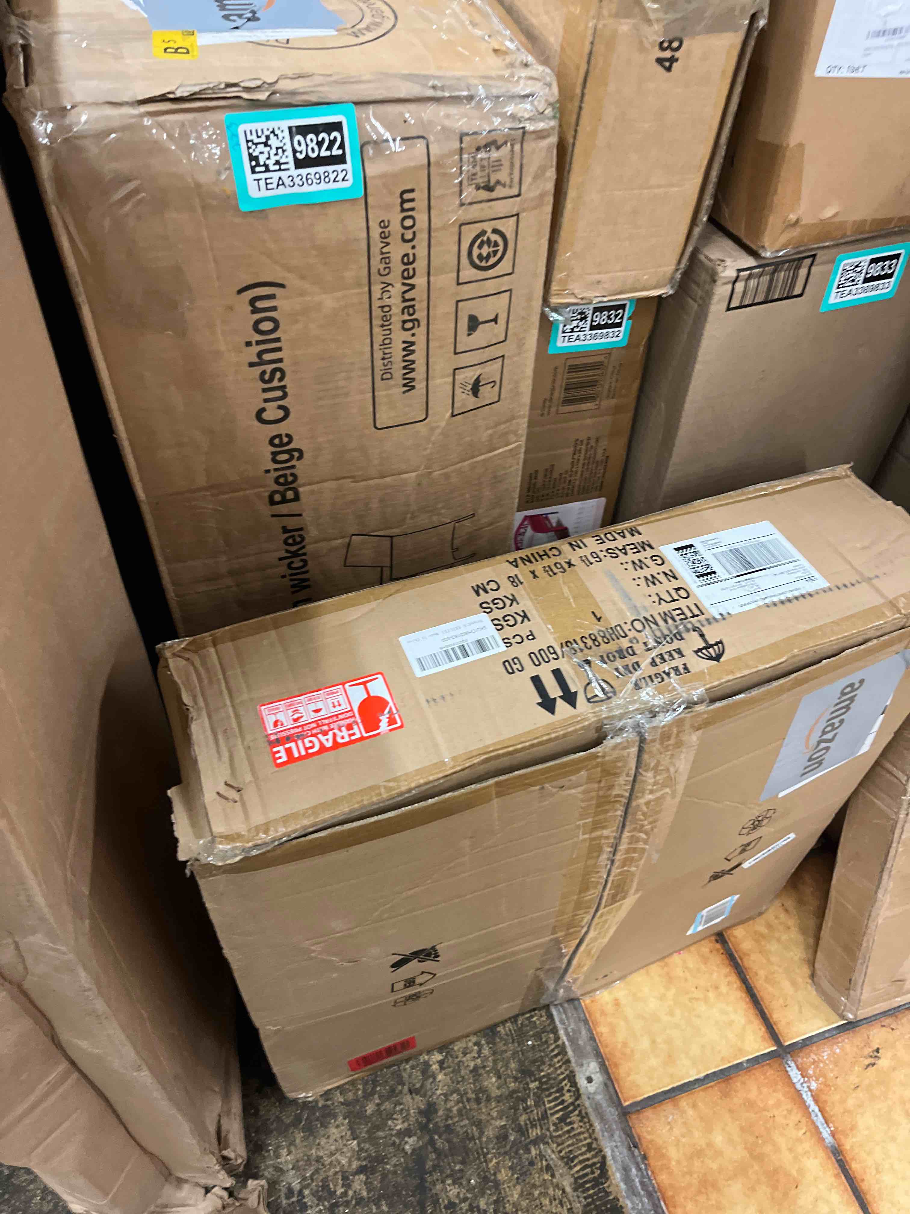 https://s3.amazonaws.com/lotting-images-prod/phillipi/TEA3369796_1755136935099.jpeg