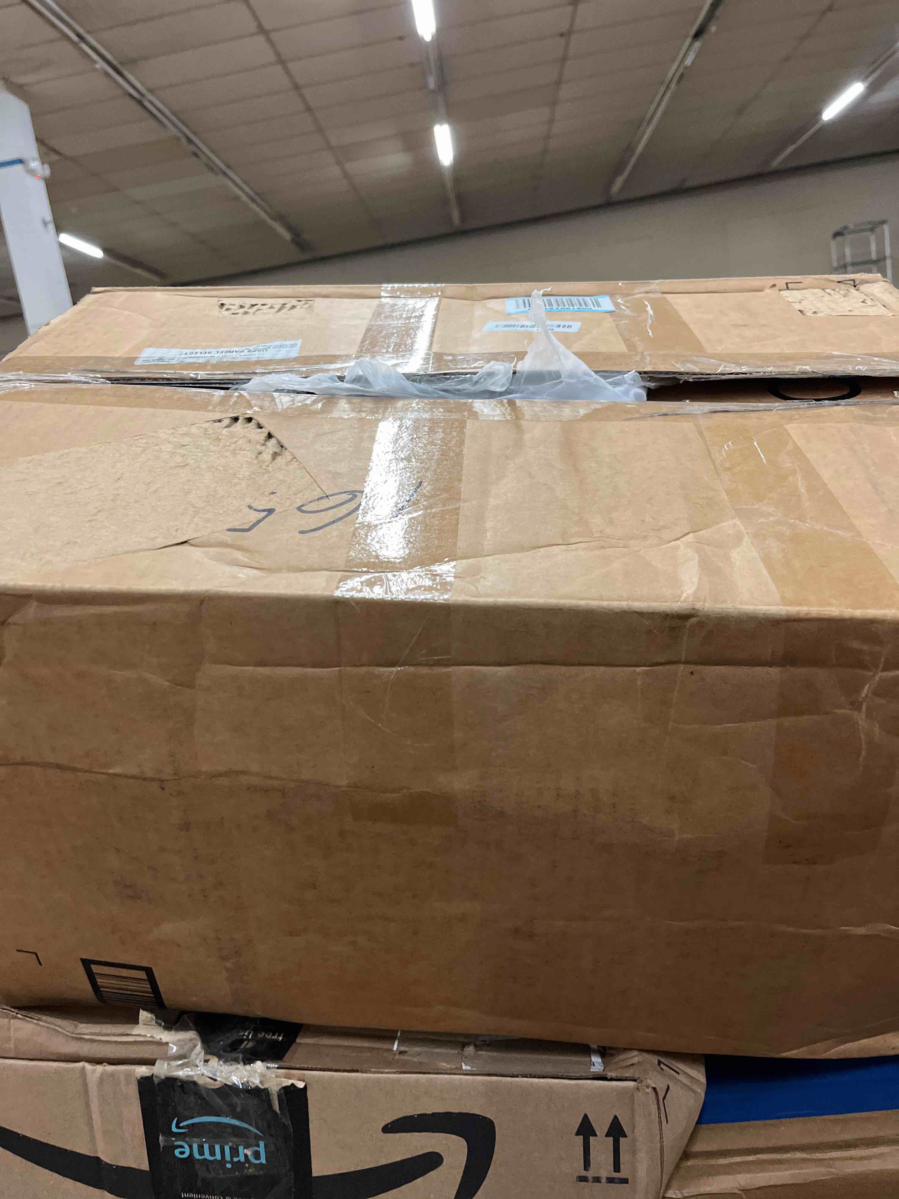 https://s3.amazonaws.com/lotting-images-prod/phillipi/TEA3369811_1755132208874.jpeg