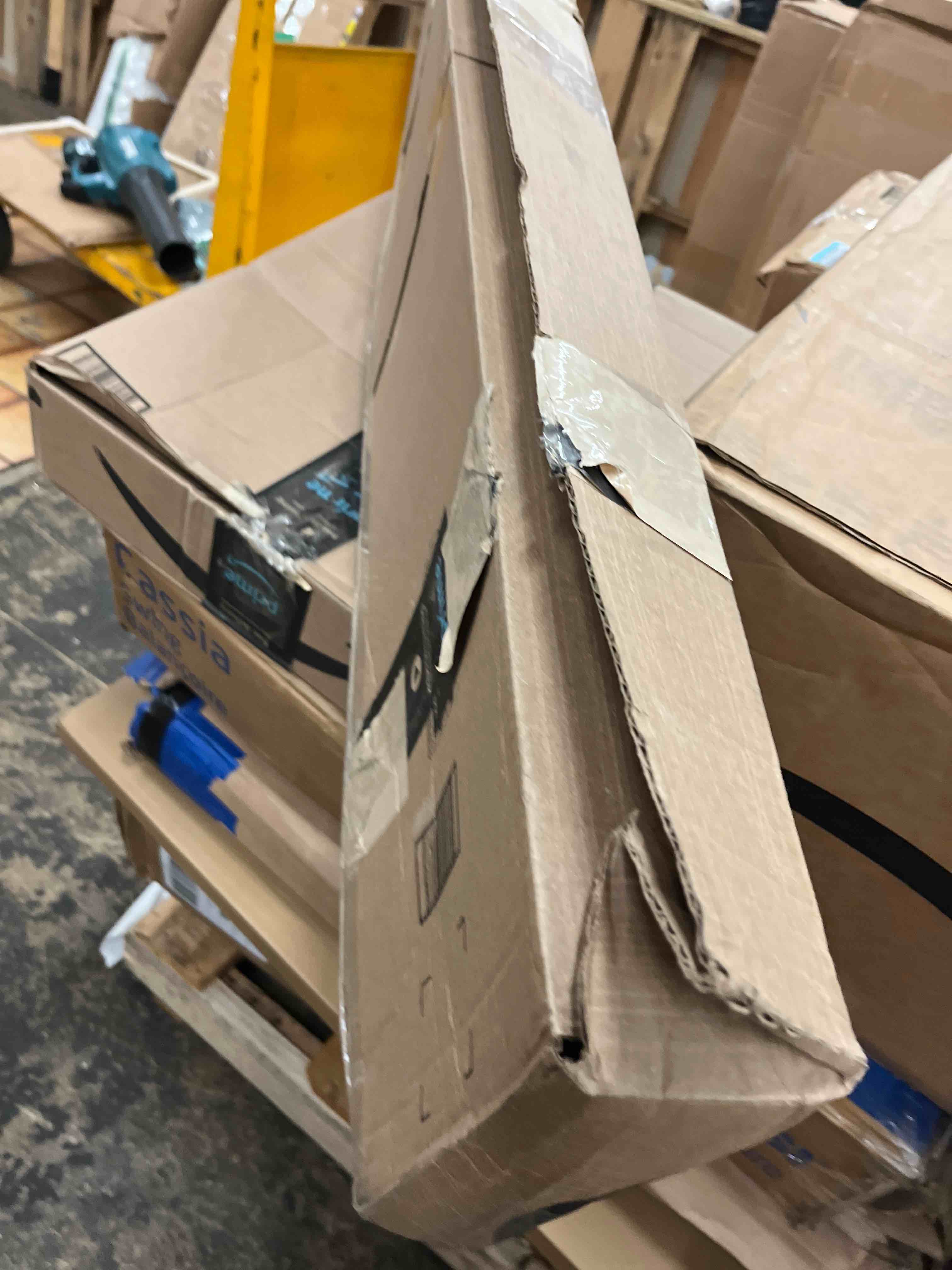 https://s3.amazonaws.com/lotting-images-prod/phillipi/TEA3369829_1755132088266.jpeg