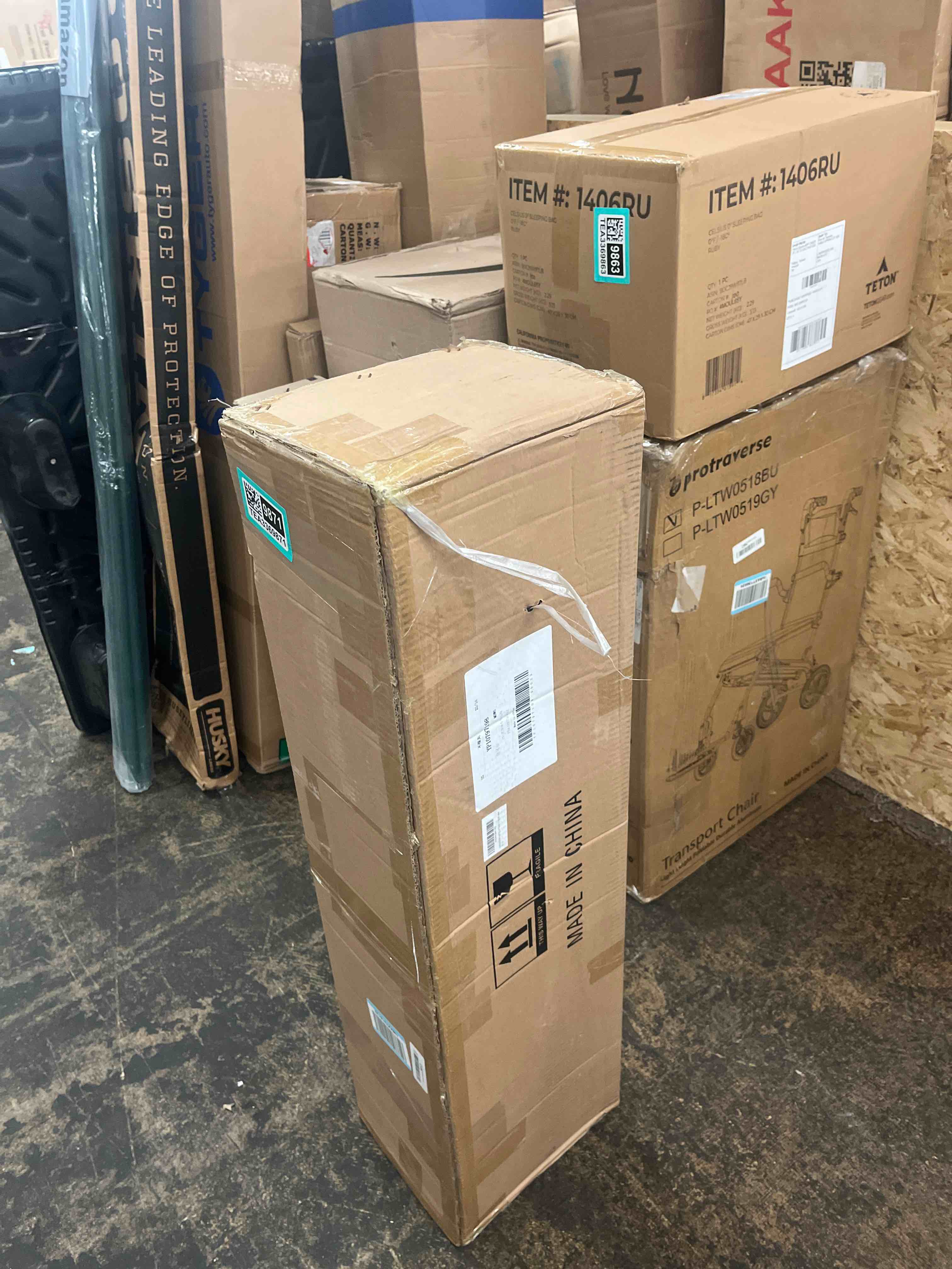 https://s3.amazonaws.com/lotting-images-prod/phillipi/TEA3369871_1755208850781.jpeg