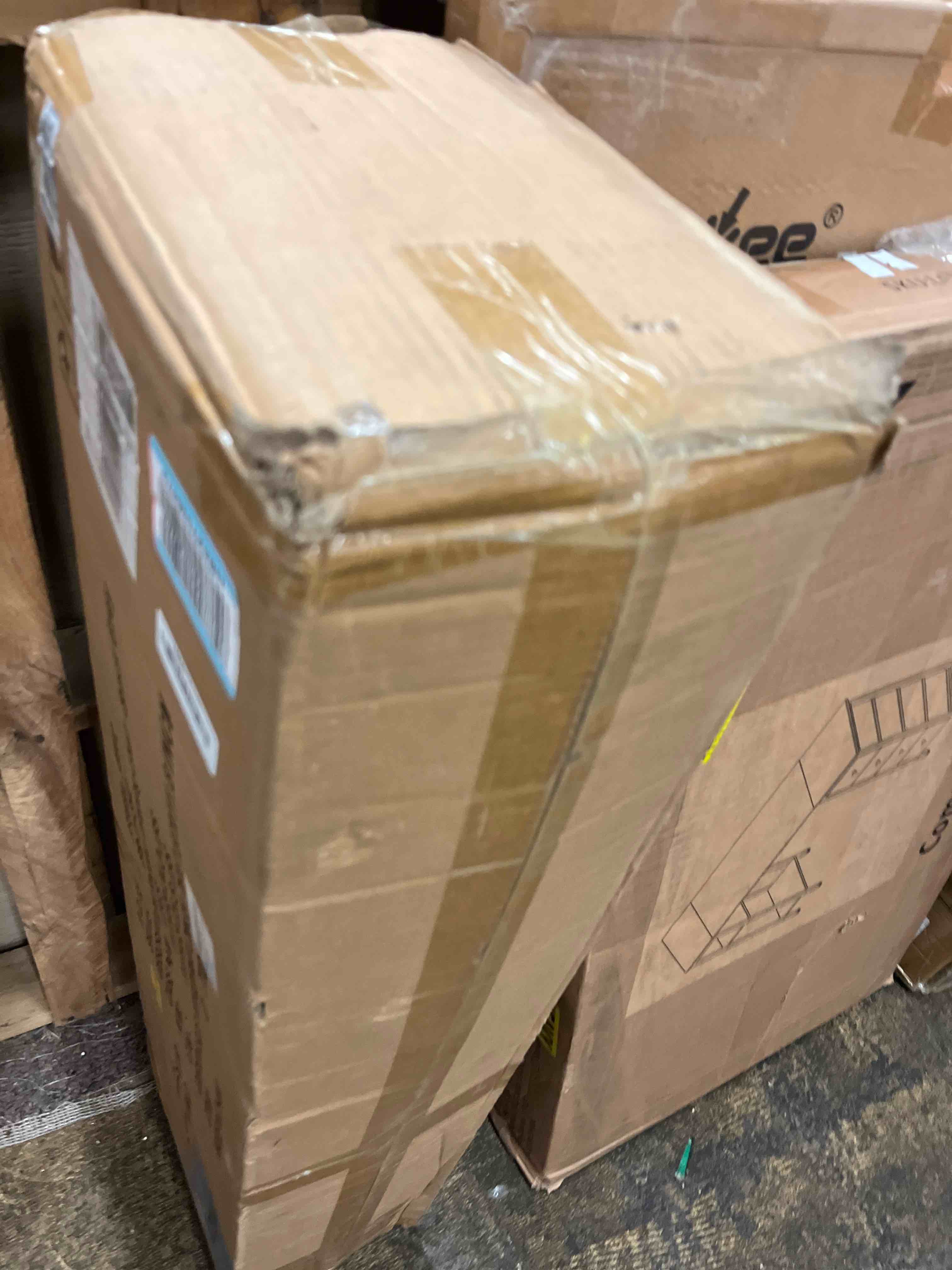 https://s3.amazonaws.com/lotting-images-prod/phillipi/TEA3369955_1755208617403.jpeg