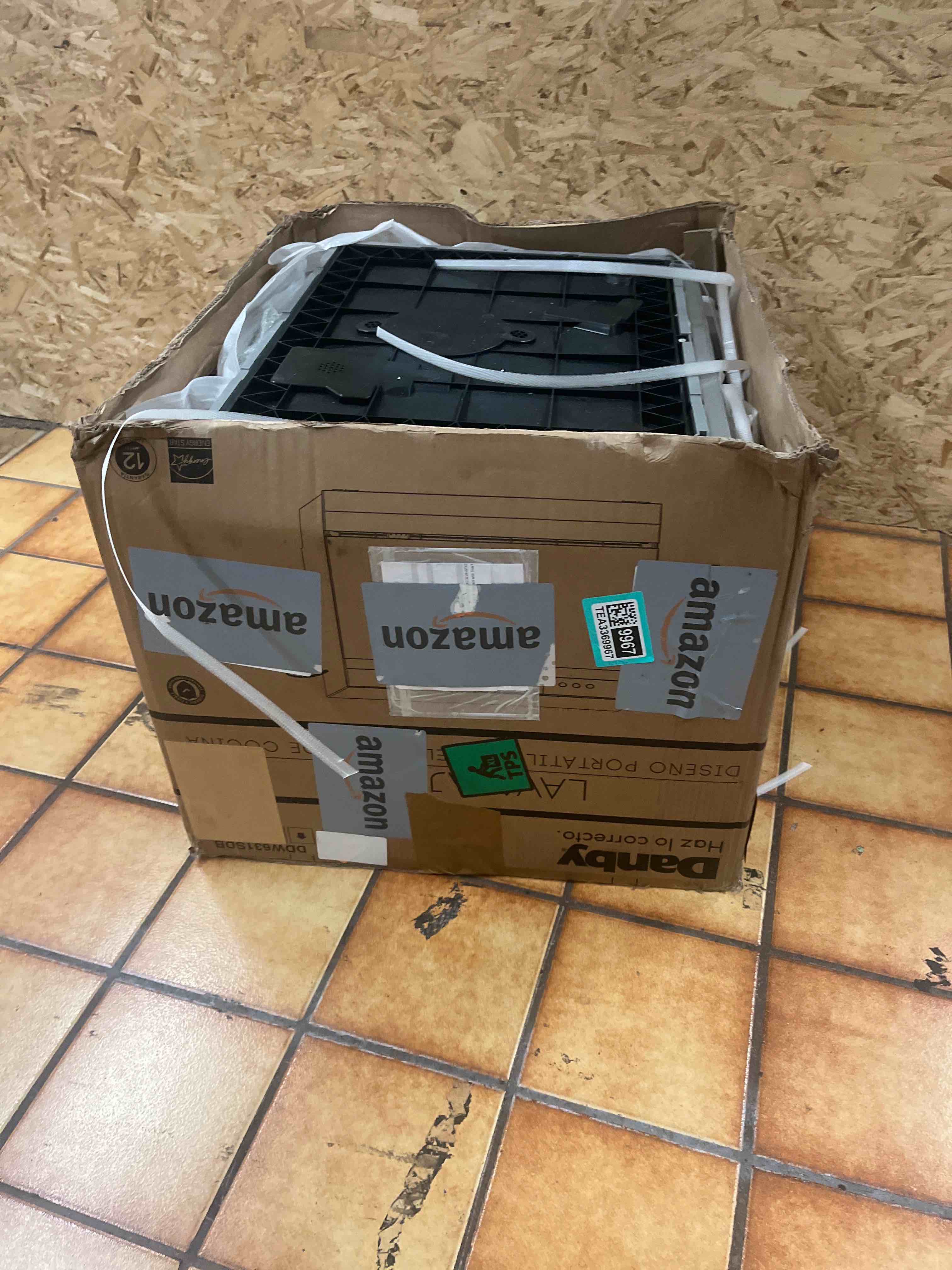 https://s3.amazonaws.com/lotting-images-prod/phillipi/TEA3369967_1755204538740.jpeg