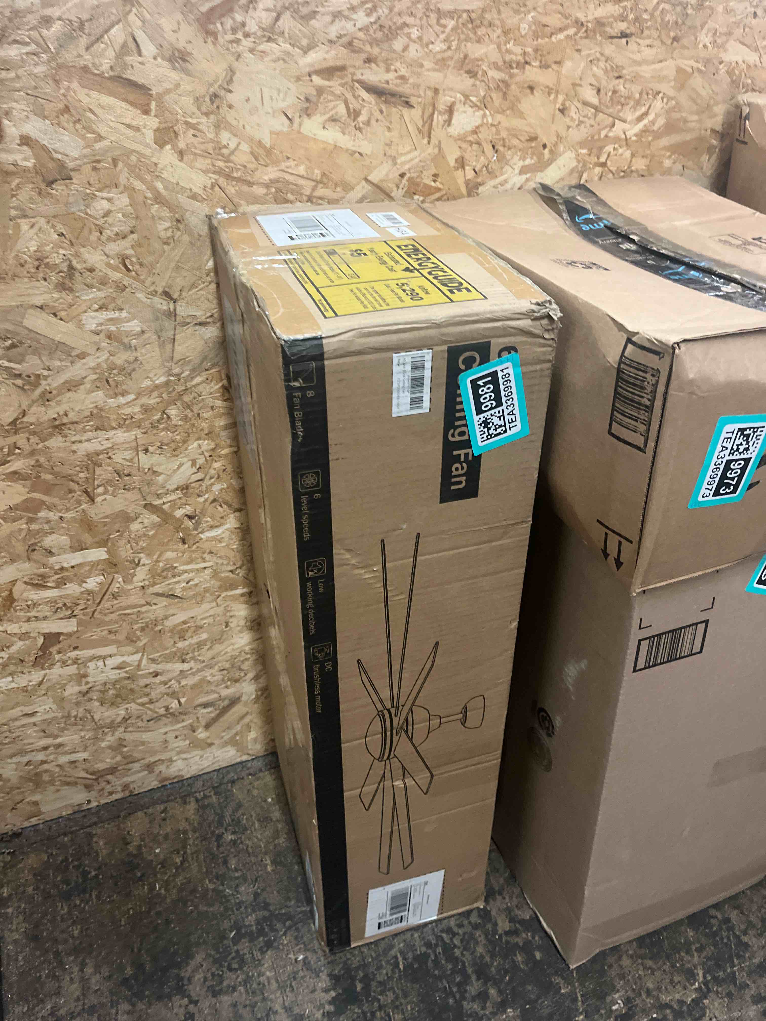 https://s3.amazonaws.com/lotting-images-prod/phillipi/TEA3369981_1755206470493.jpeg