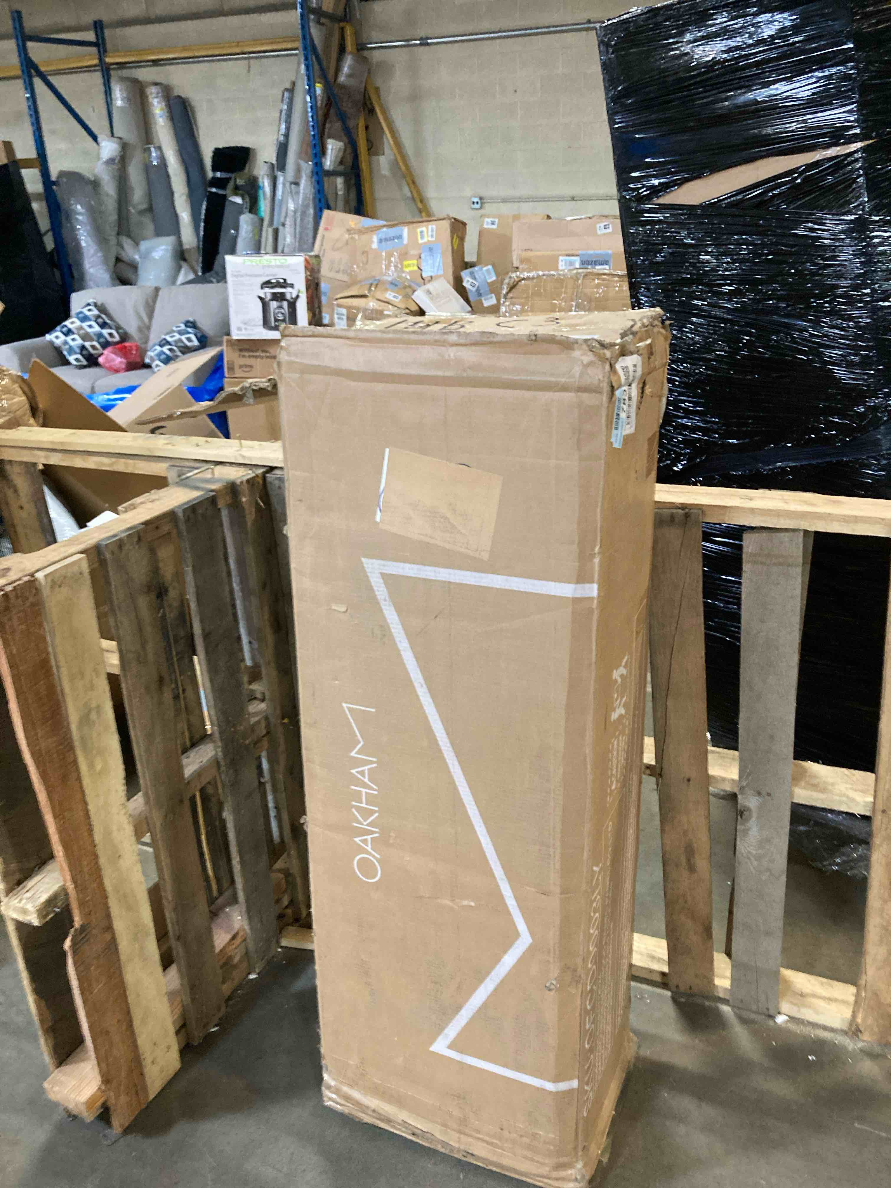 https://s3.amazonaws.com/lotting-images-prod/phillipi/TEA3370085_1750879191155.jpeg
