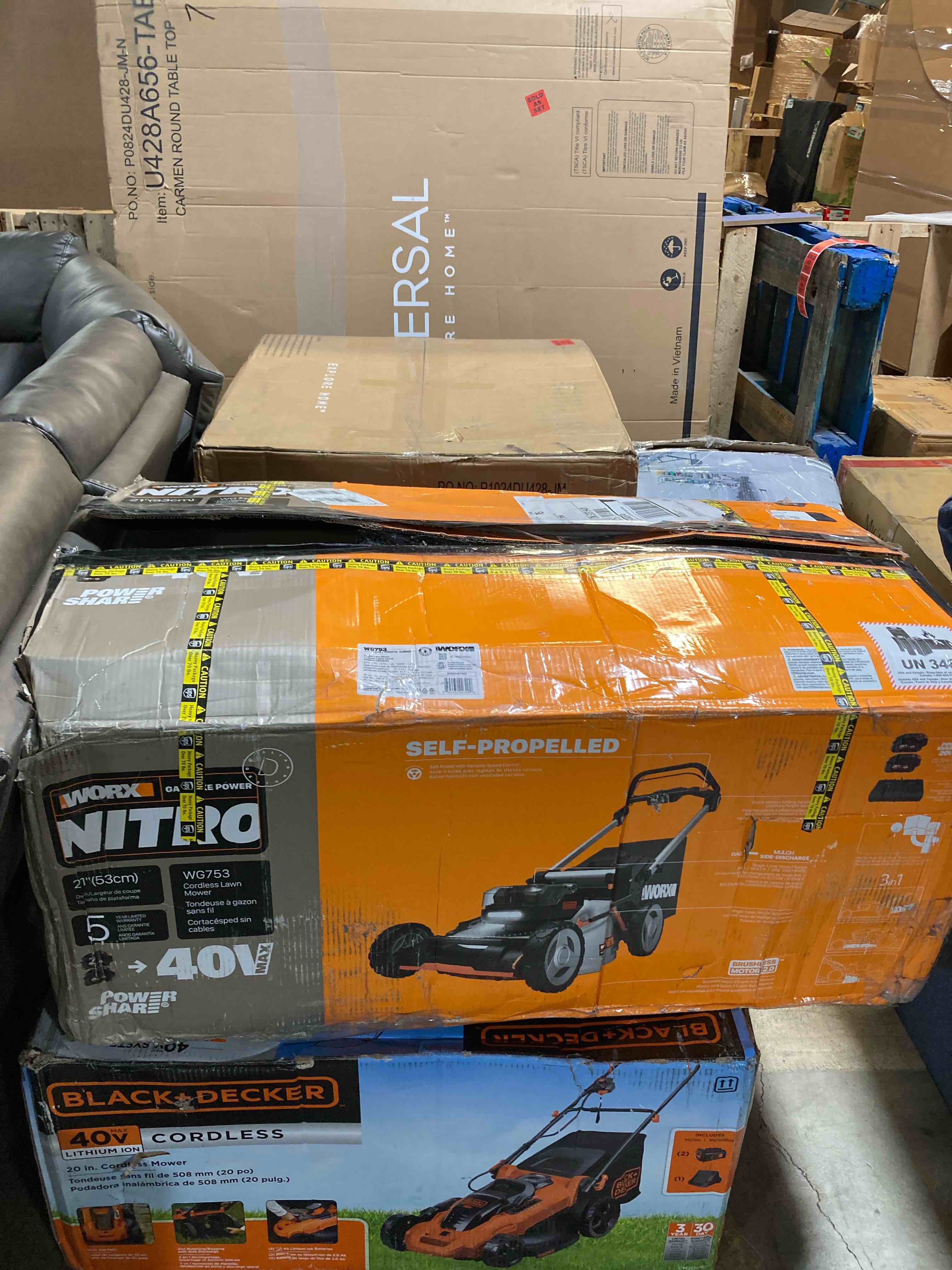 https://s3.amazonaws.com/lotting-images-prod/phillipi/TEA3370089_1750880436888.jpeg