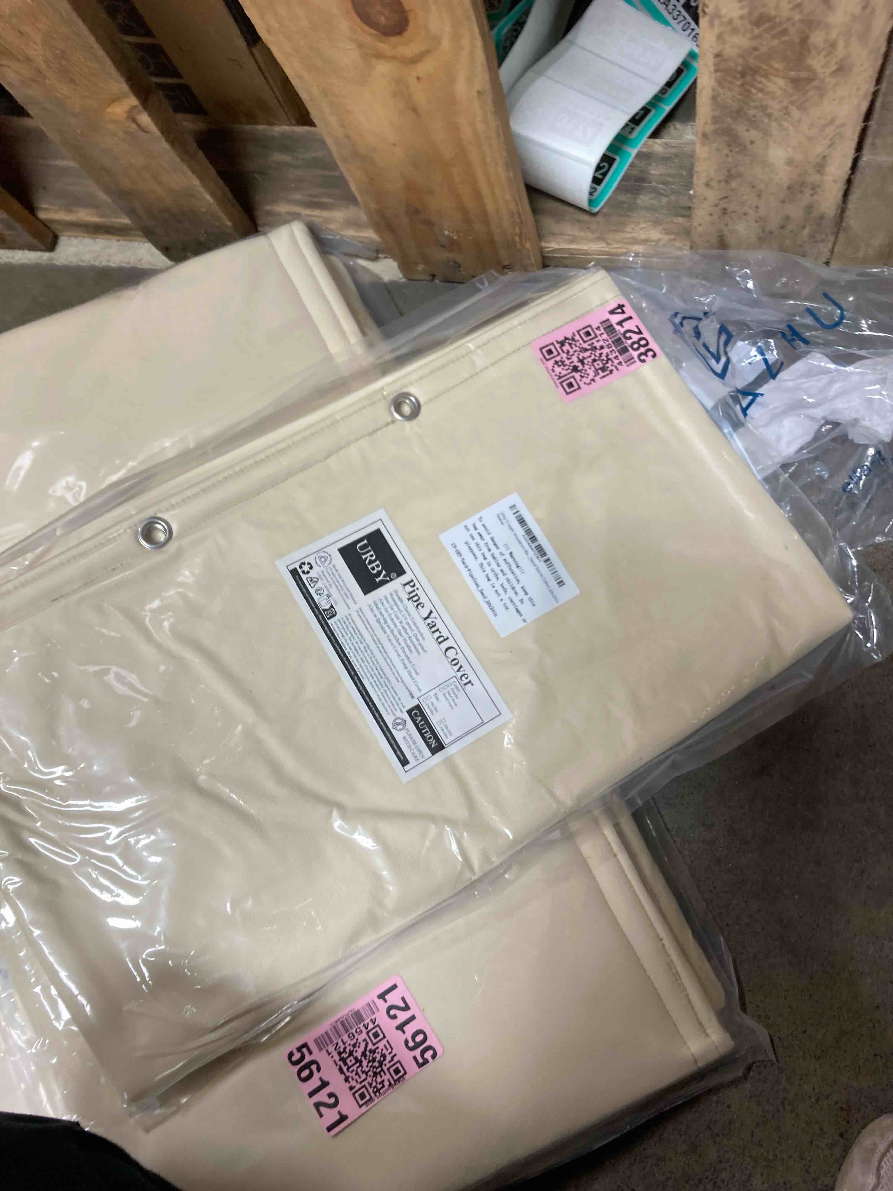 https://s3.amazonaws.com/lotting-images-prod/phillipi/TEA3370127_1751997193137.jpeg