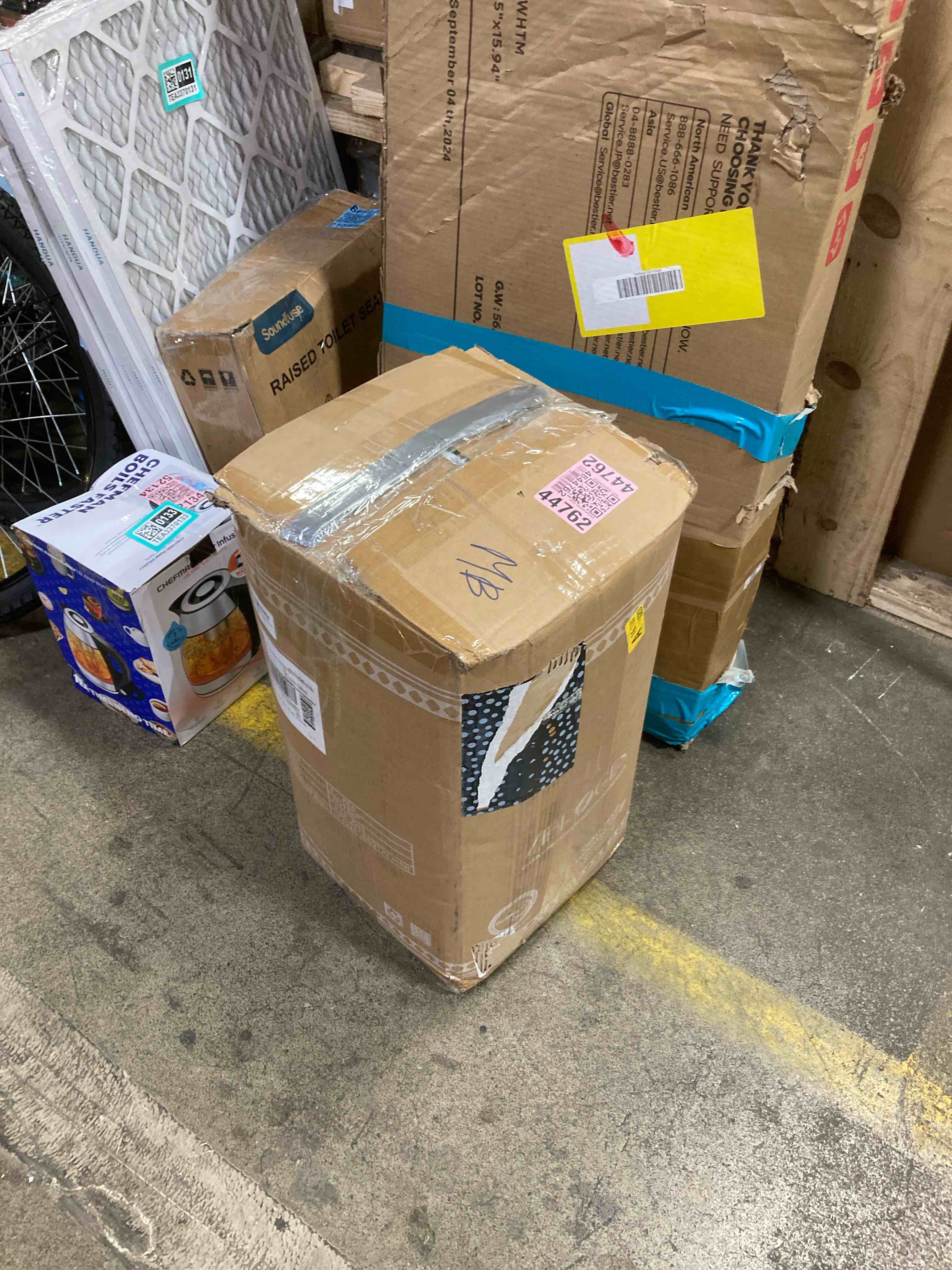 https://s3.amazonaws.com/lotting-images-prod/phillipi/TEA3370134_1752068964460.jpeg