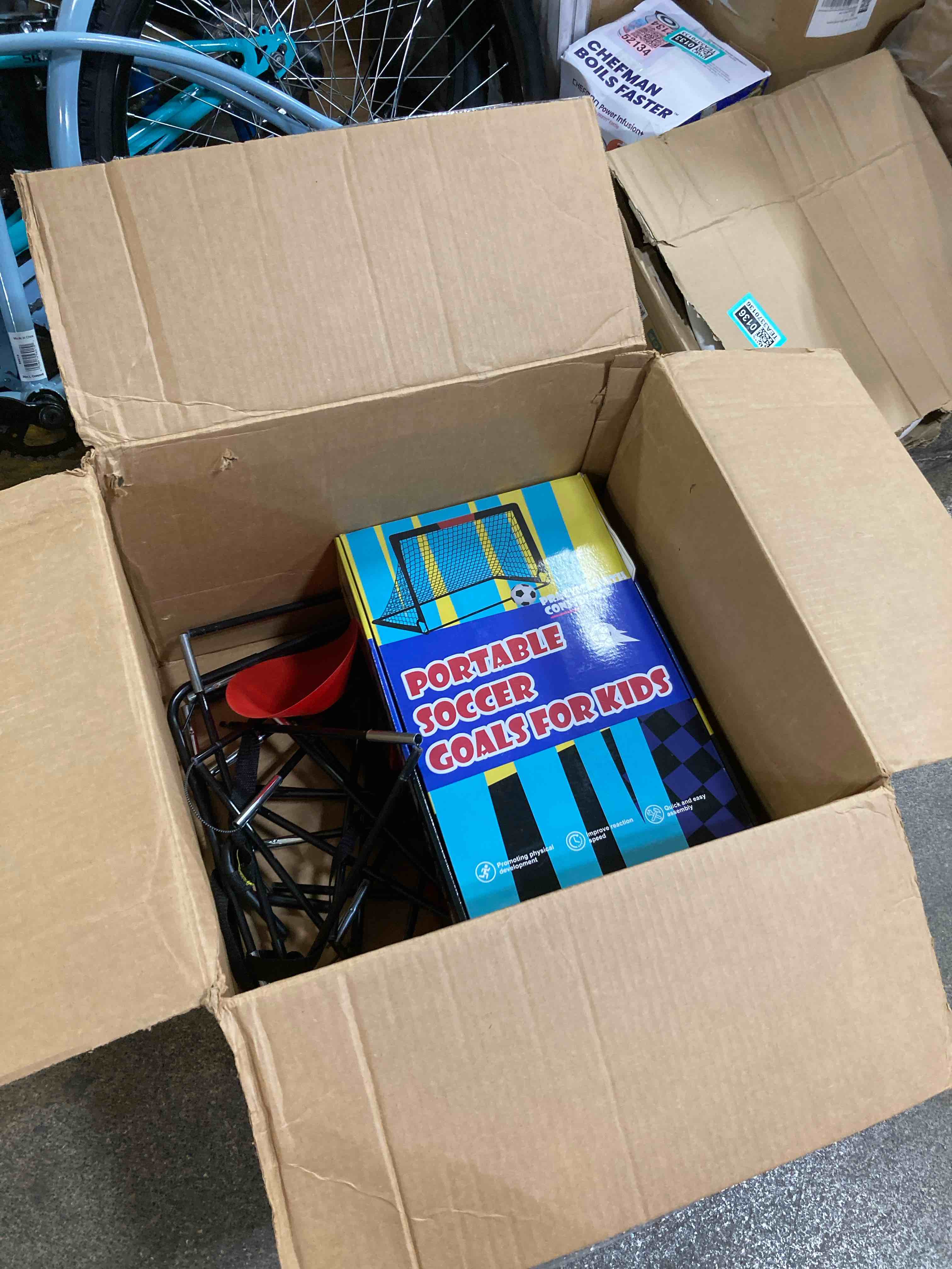 https://s3.amazonaws.com/lotting-images-prod/phillipi/TEA3370146_1752072277435.jpeg