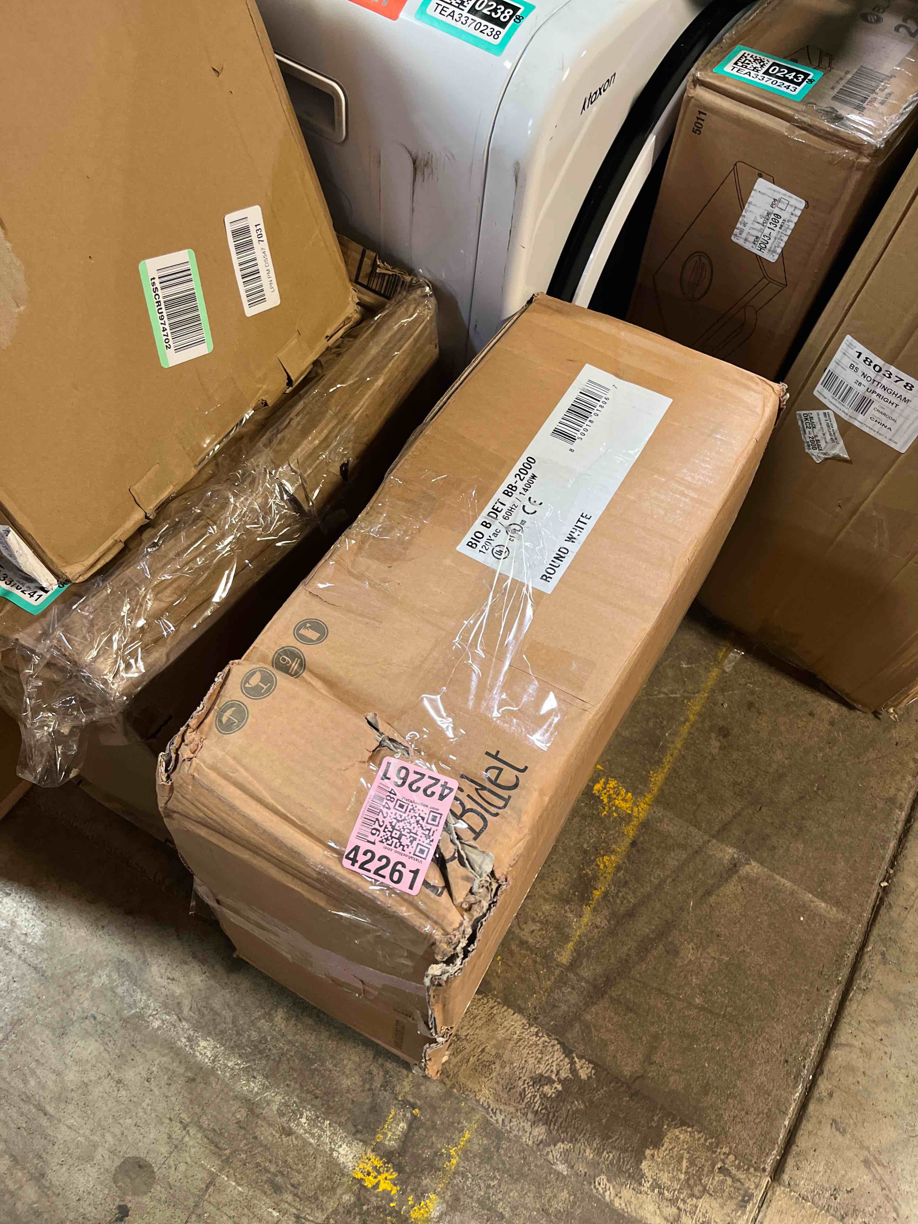 https://s3.amazonaws.com/lotting-images-prod/phillipi/TEA3370245_1752072379849.jpeg