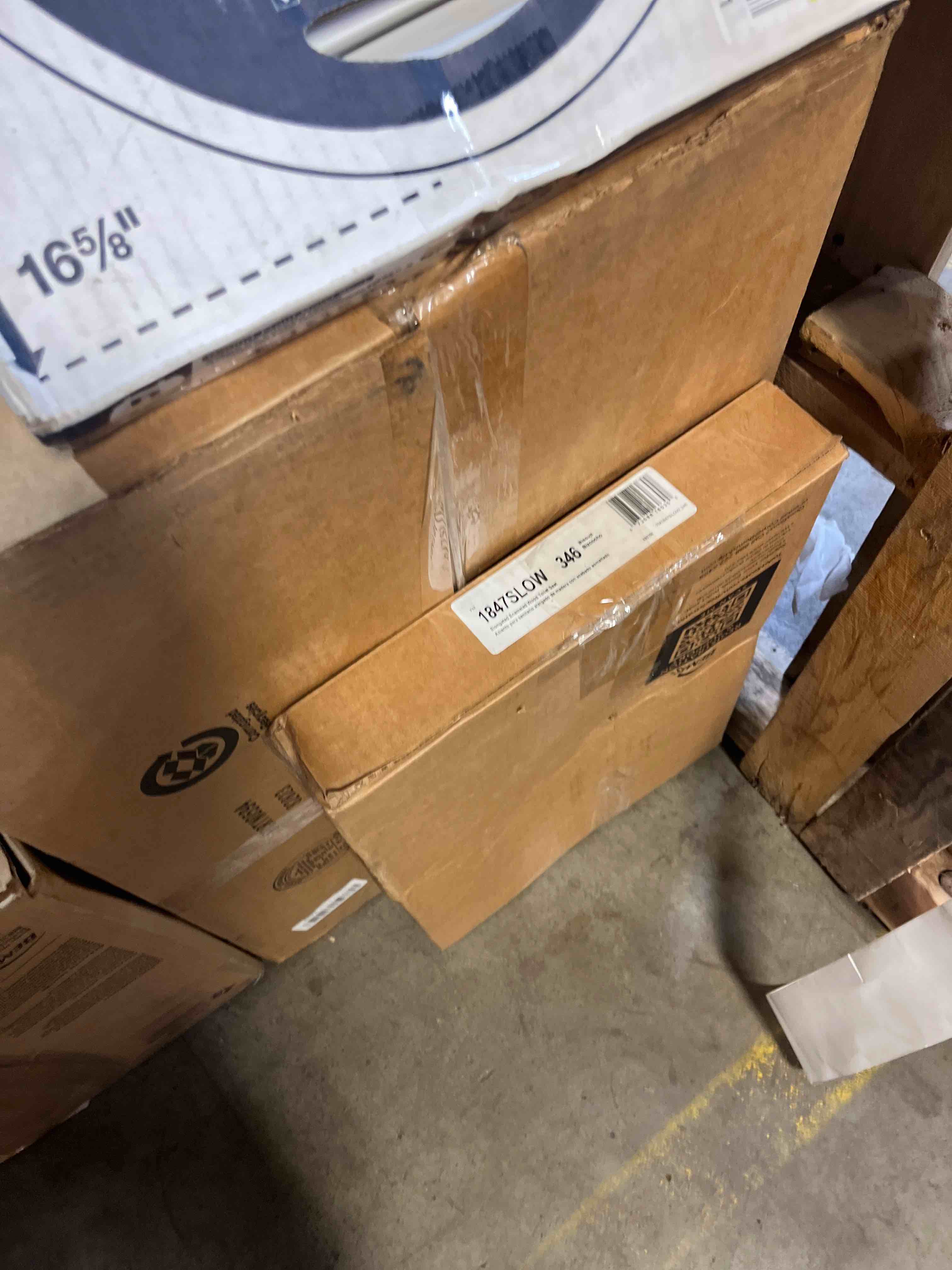 https://s3.amazonaws.com/lotting-images-prod/phillipi/TEA3370261_1752074236351.jpeg