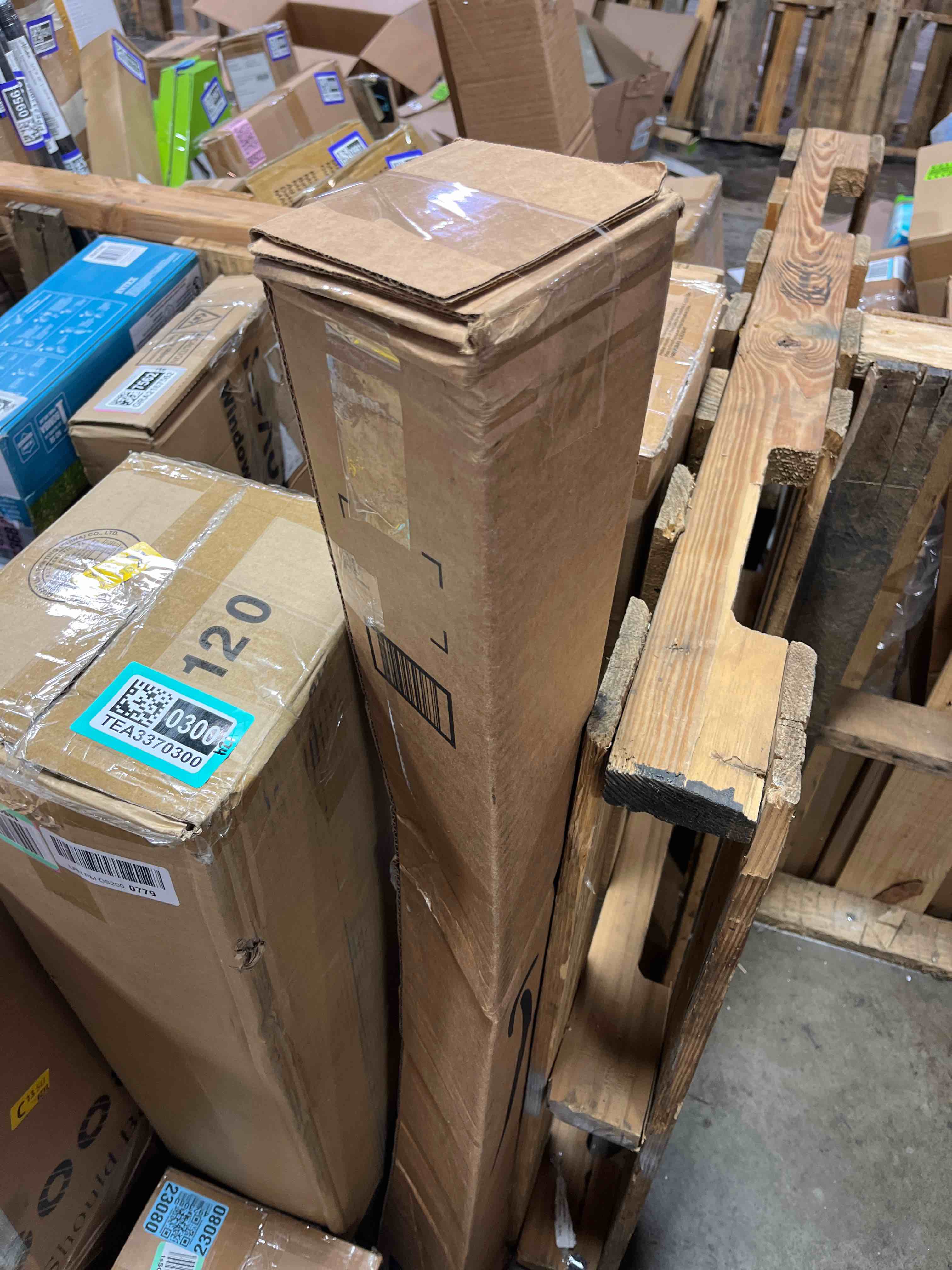 https://s3.amazonaws.com/lotting-images-prod/phillipi/TEA3370303_1752600580052.jpeg
