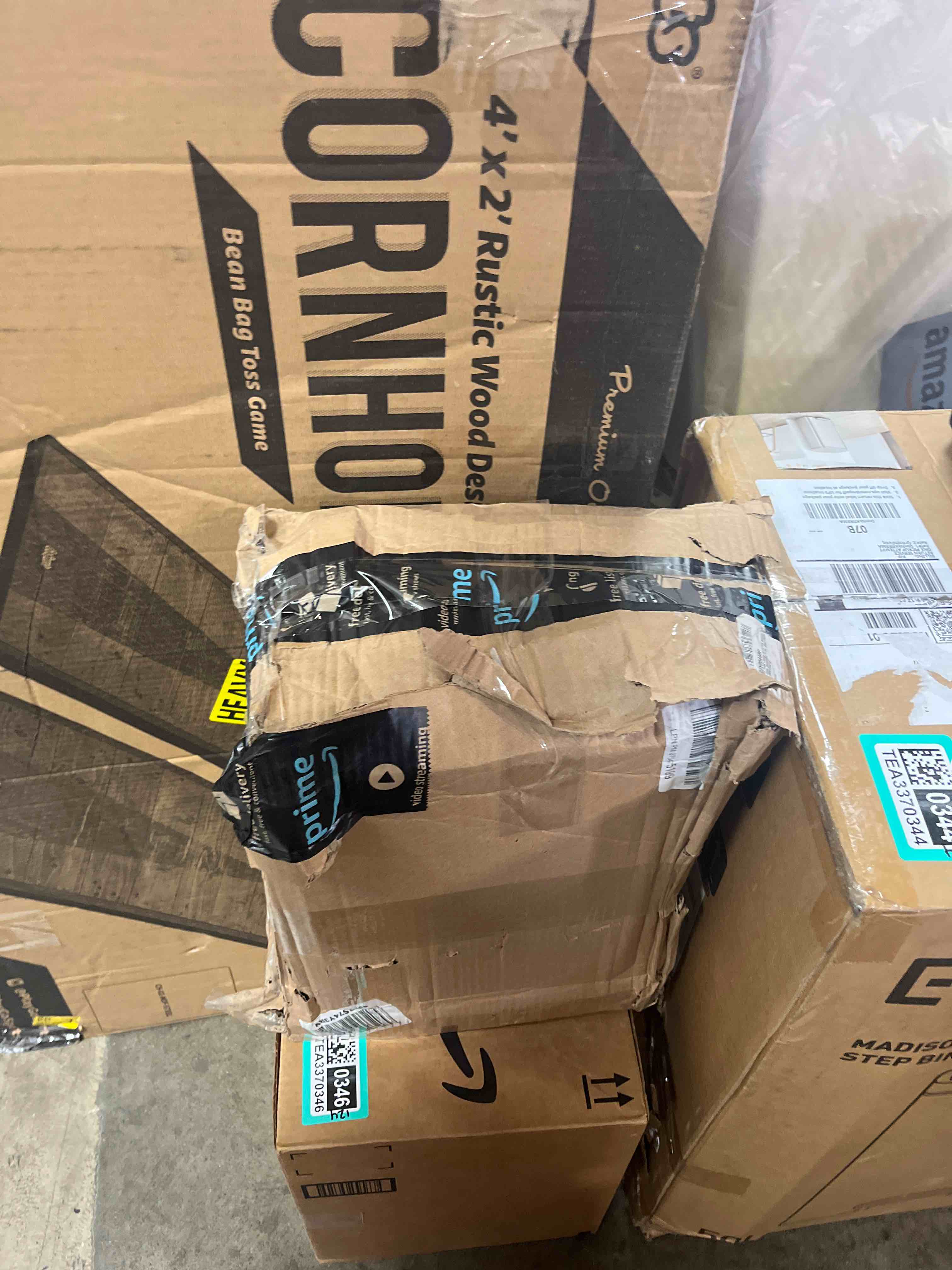 https://s3.amazonaws.com/lotting-images-prod/phillipi/TEA3370349_1752609913611.jpeg