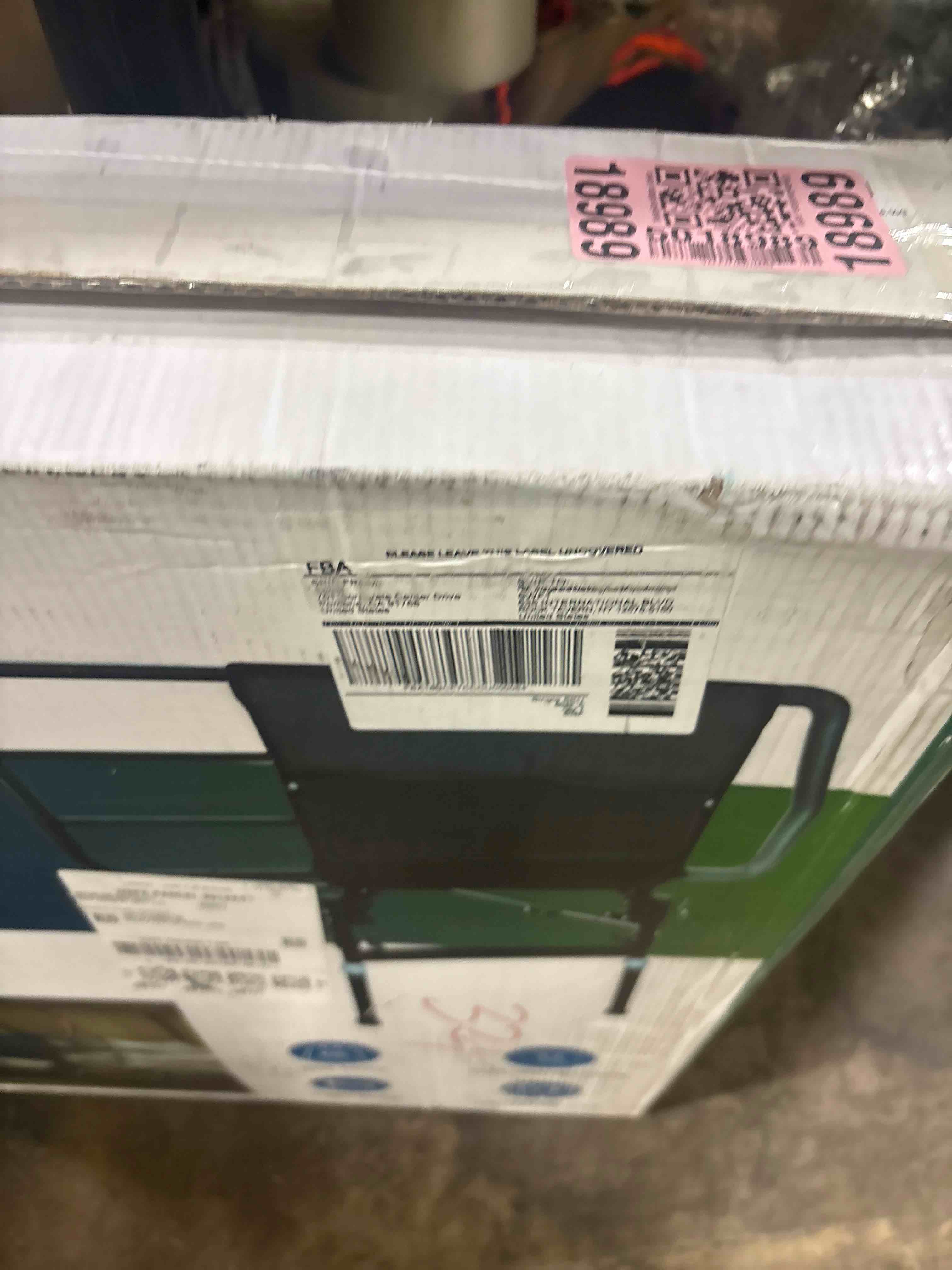 https://s3.amazonaws.com/lotting-images-prod/phillipi/TEA3370398_1752671499764.jpeg