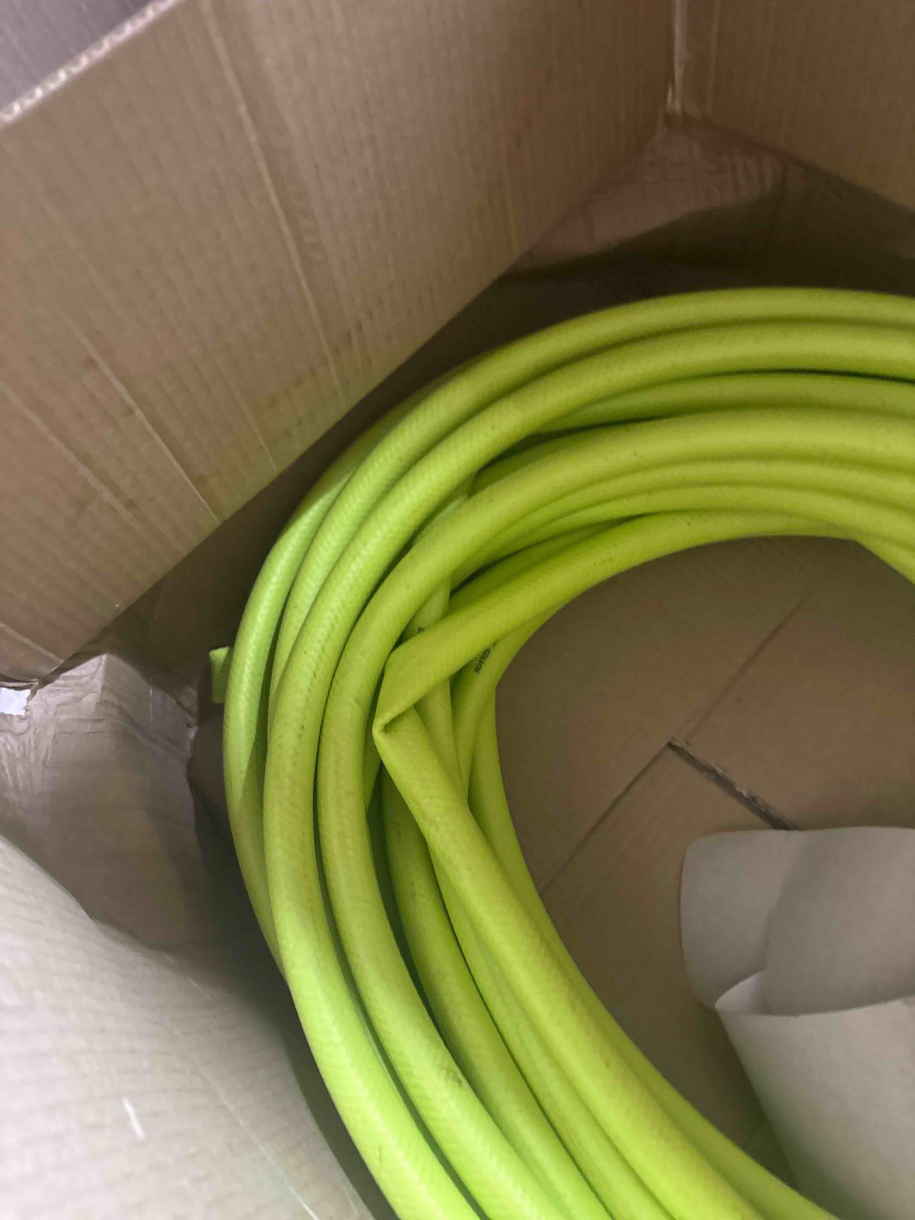 https://s3.amazonaws.com/lotting-images-prod/phillipi/TEA3370409_1752670376498.jpeg