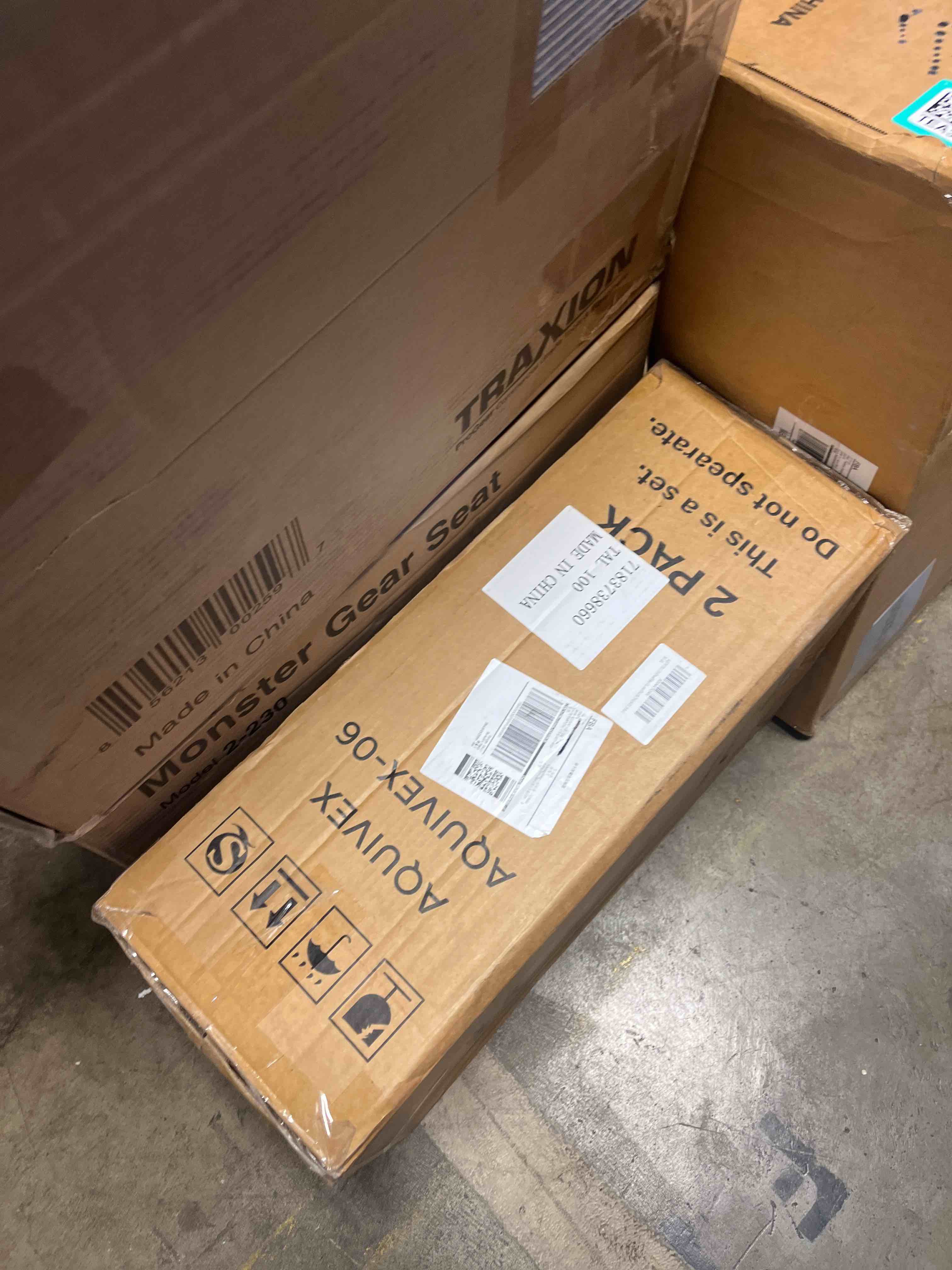 https://s3.amazonaws.com/lotting-images-prod/phillipi/TEA3370558_1753462966039.jpeg