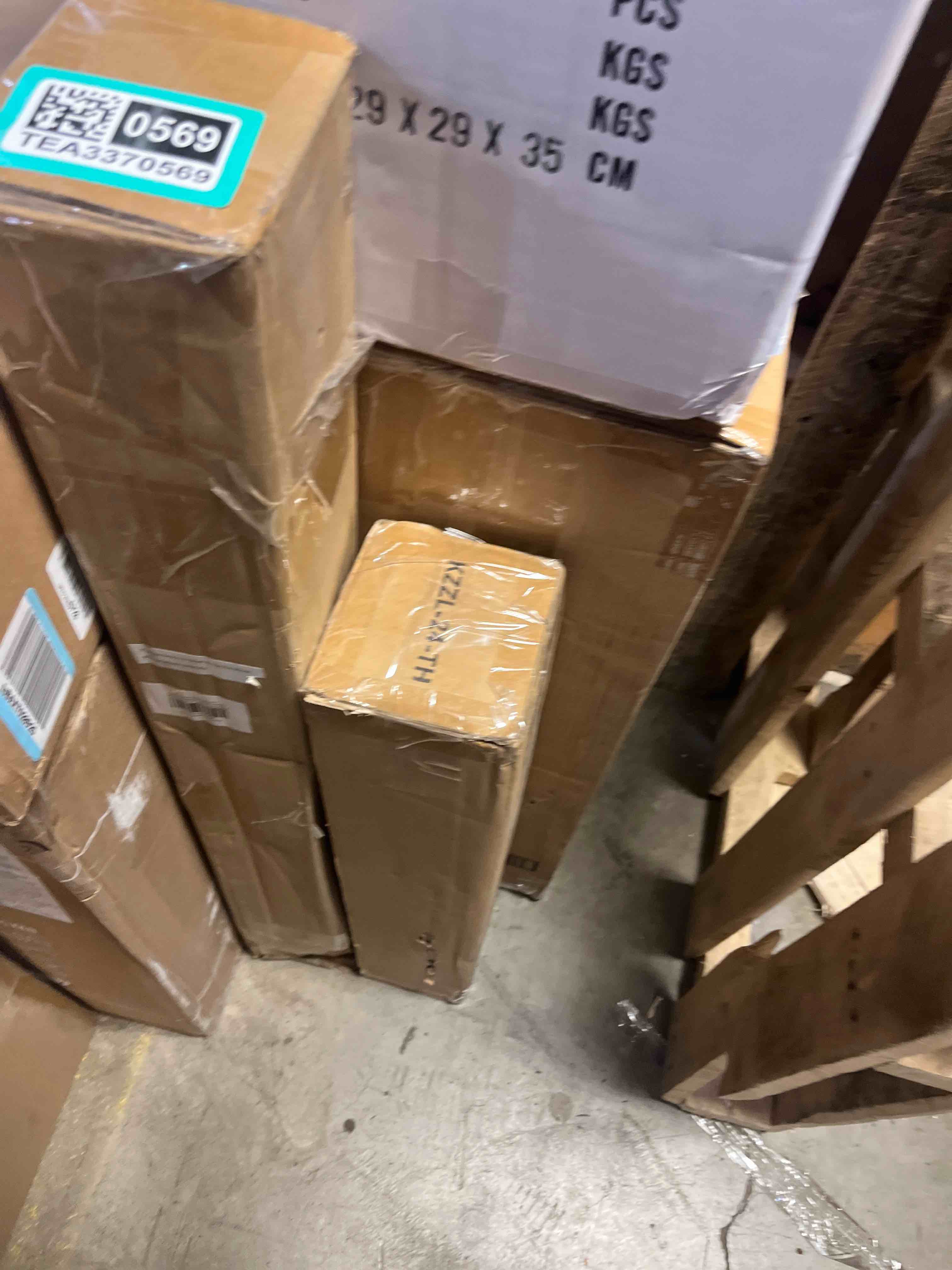 https://s3.amazonaws.com/lotting-images-prod/phillipi/TEA3370568_1753462338488.jpeg