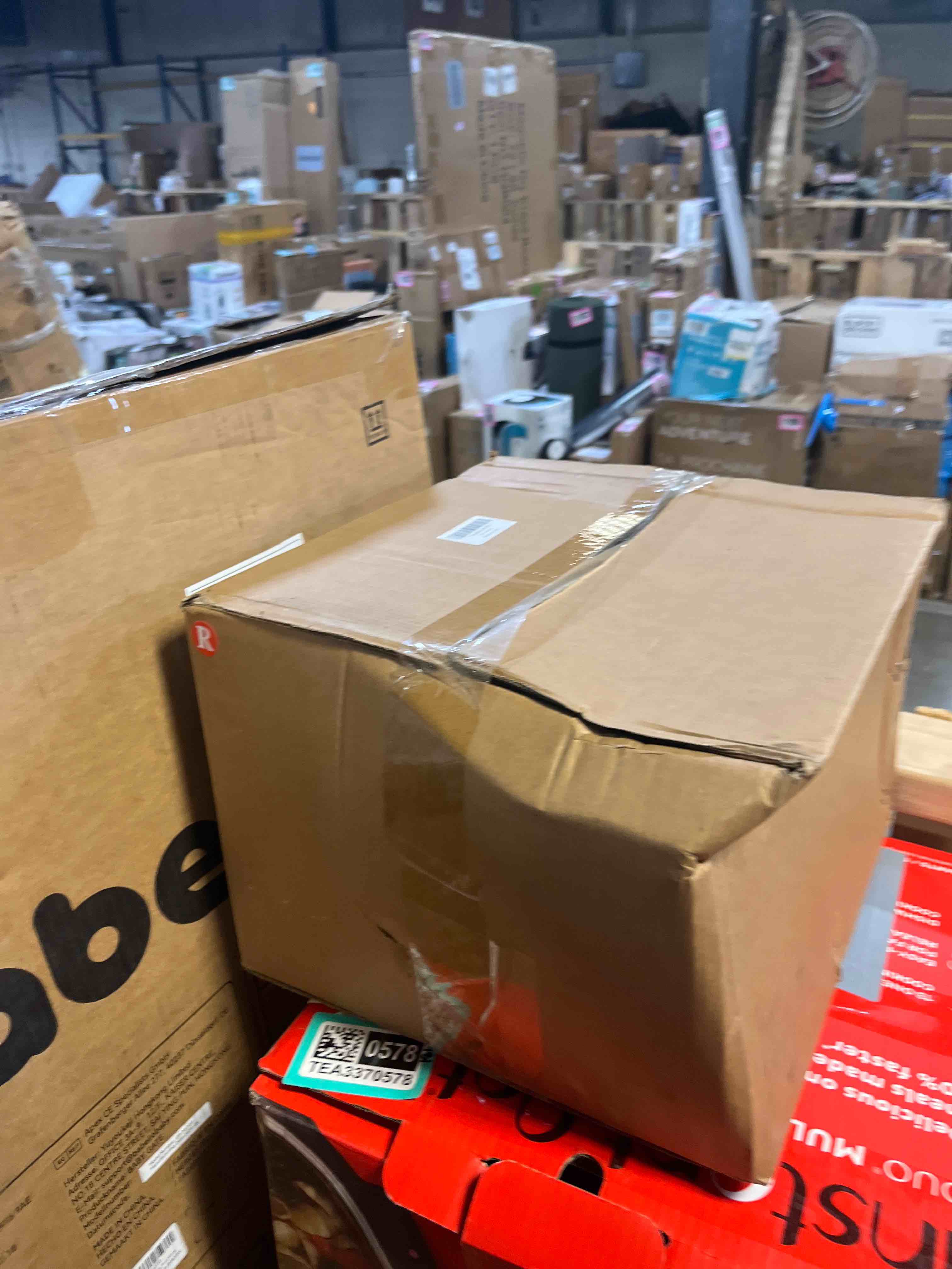 https://s3.amazonaws.com/lotting-images-prod/phillipi/TEA3370577_1753461605910.jpeg