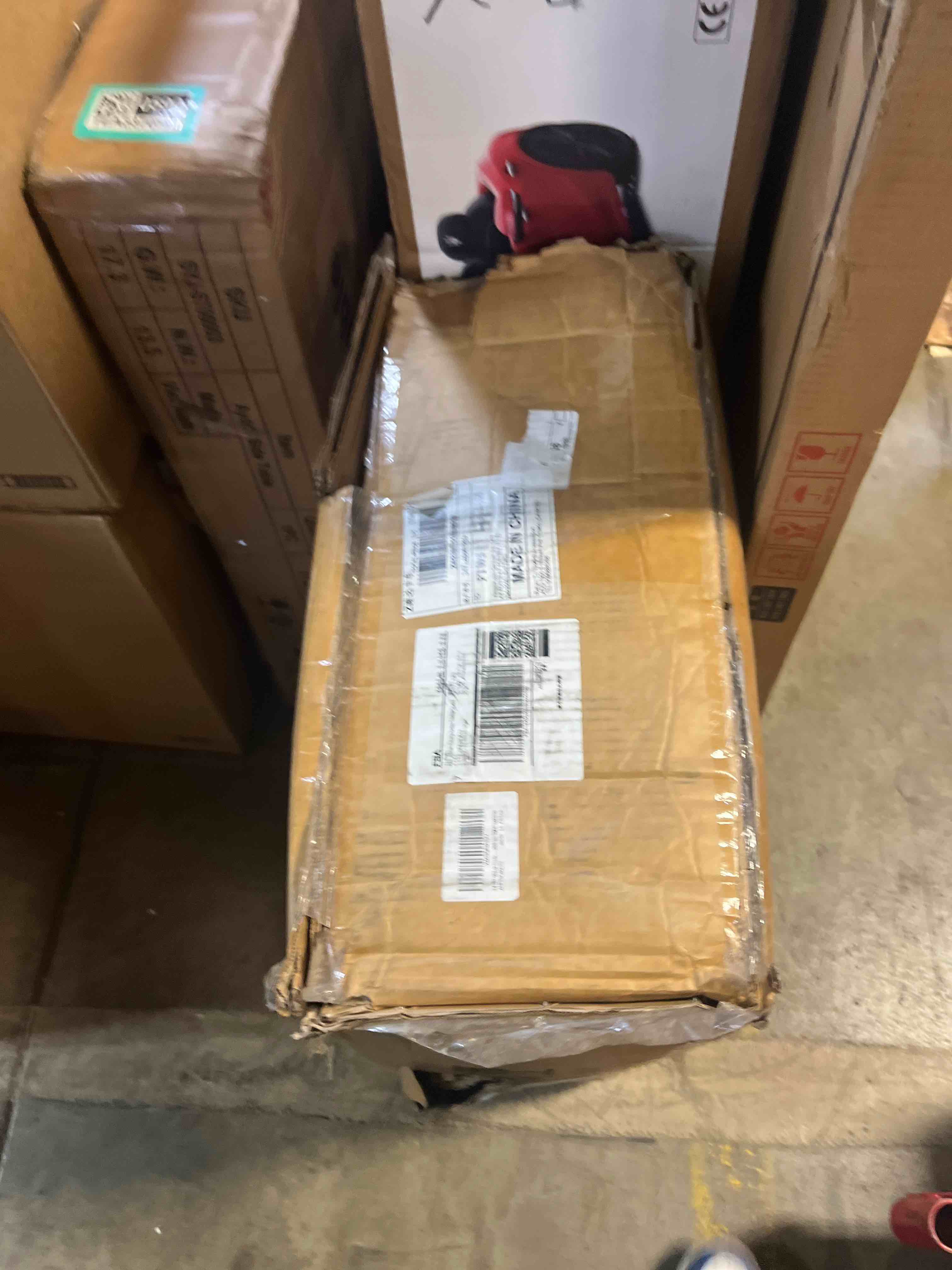https://s3.amazonaws.com/lotting-images-prod/phillipi/TEA3370585_1753461077035.jpeg
