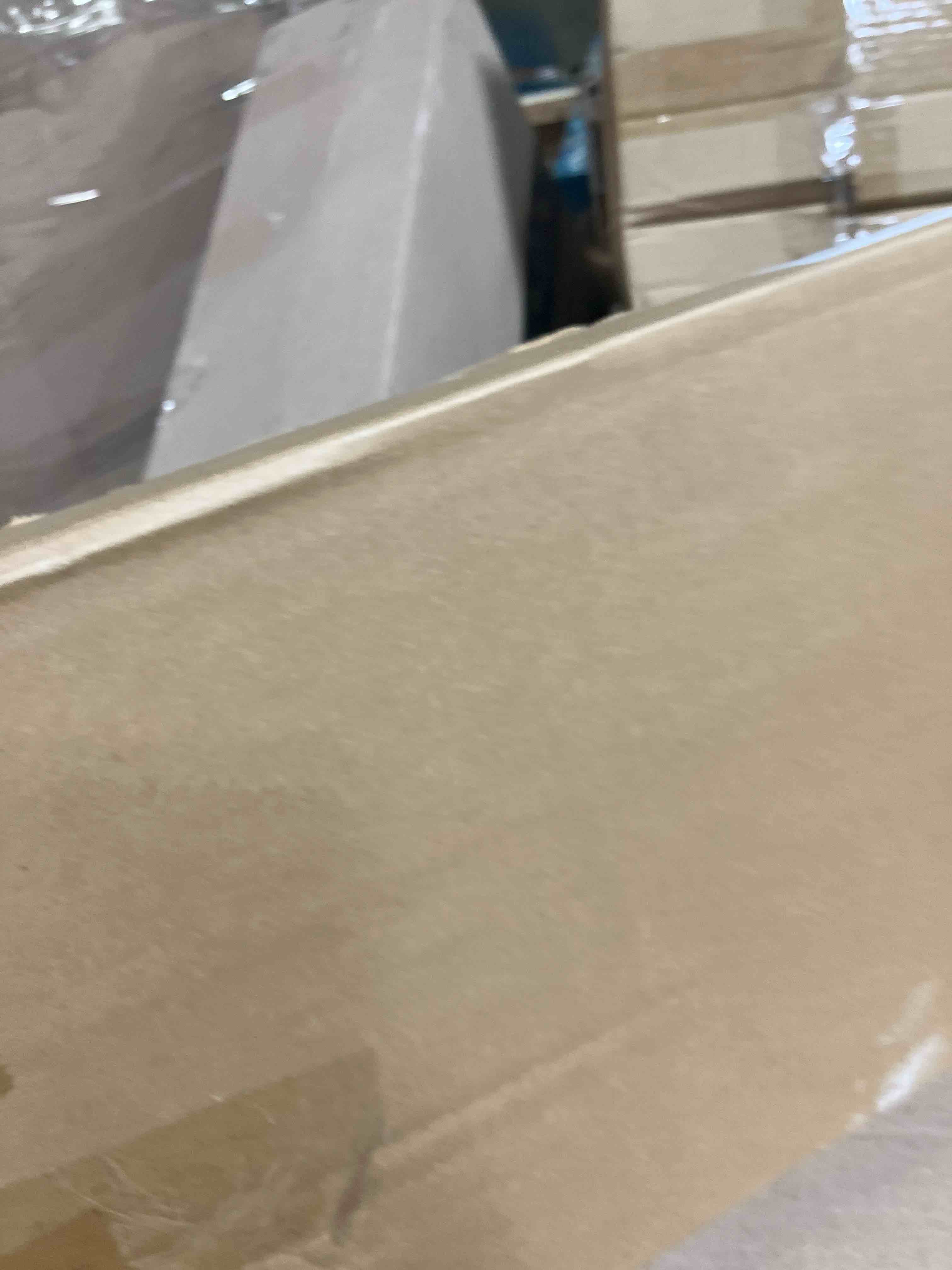 https://s3.amazonaws.com/lotting-images-prod/phillipi/TEA3370660_1753713628792.jpeg