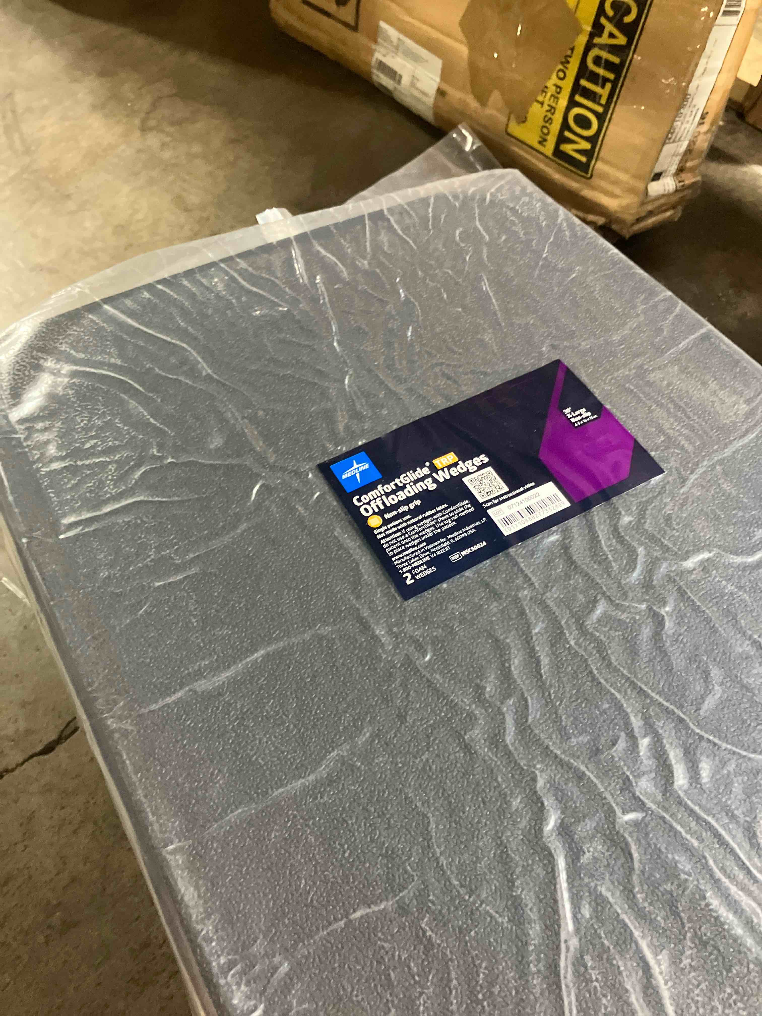 https://s3.amazonaws.com/lotting-images-prod/phillipi/TEA3370664_1753713350016.jpeg