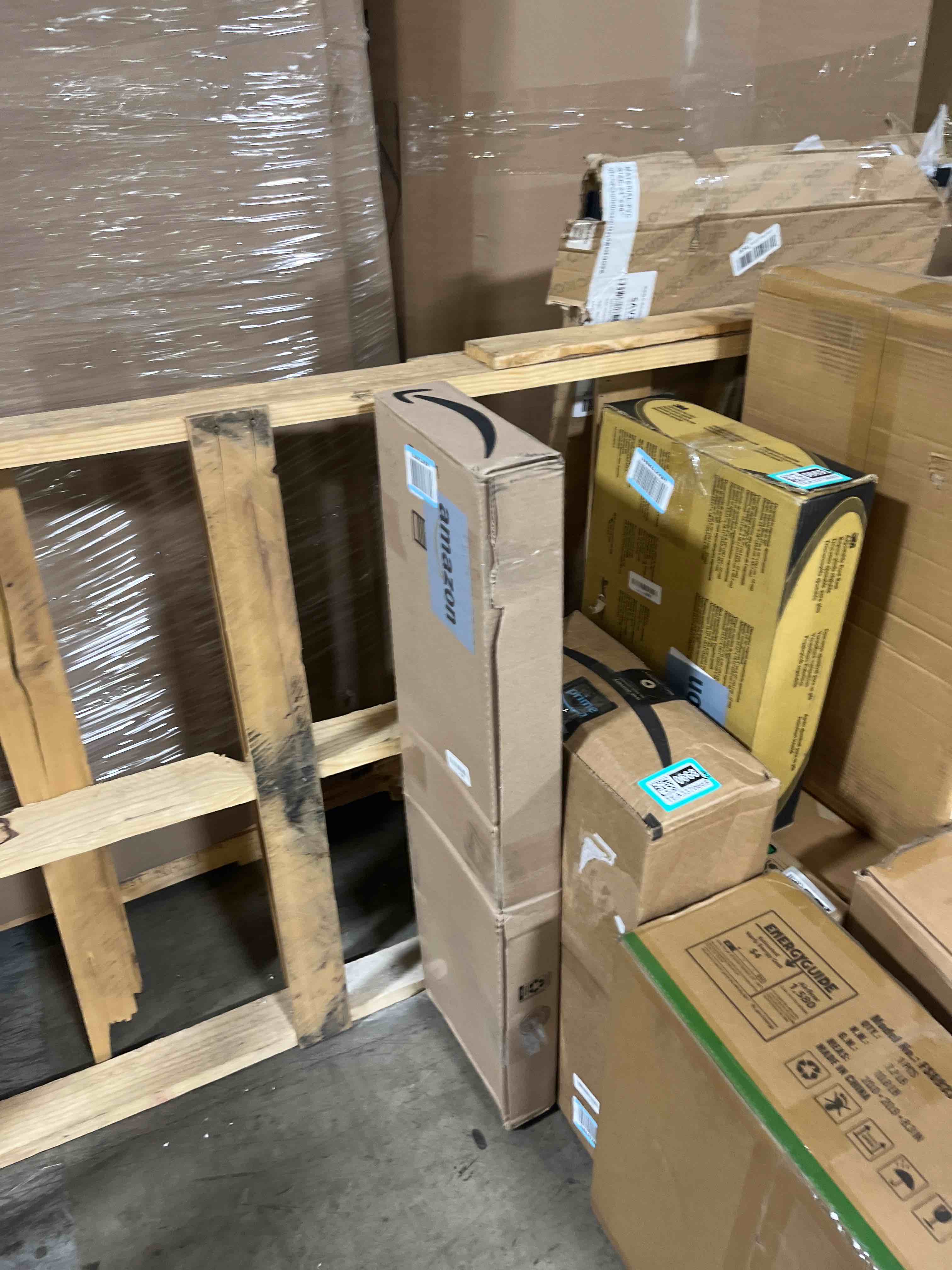 https://s3.amazonaws.com/lotting-images-prod/phillipi/TEA3370671_1753799194571.jpeg