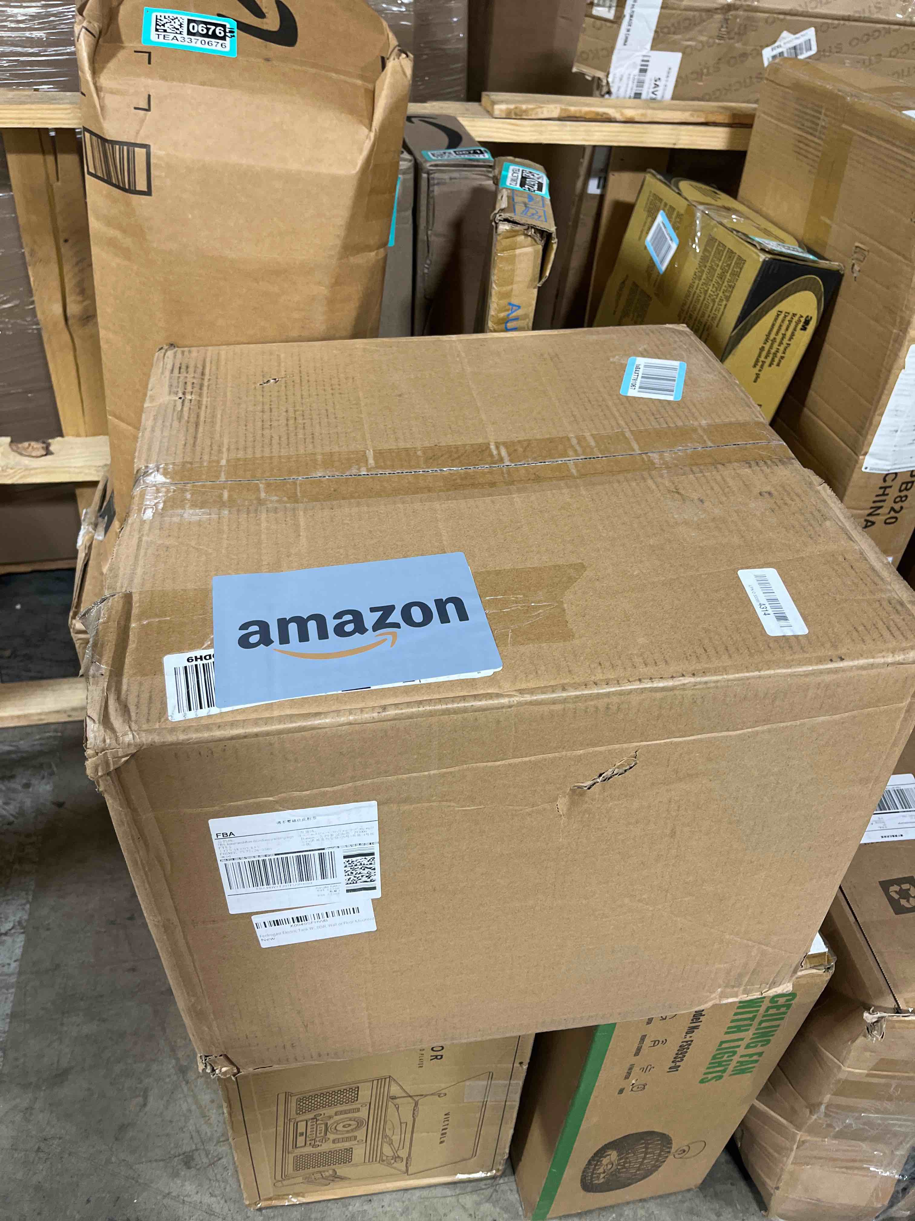 https://s3.amazonaws.com/lotting-images-prod/phillipi/TEA3370677_1753799927745.jpeg