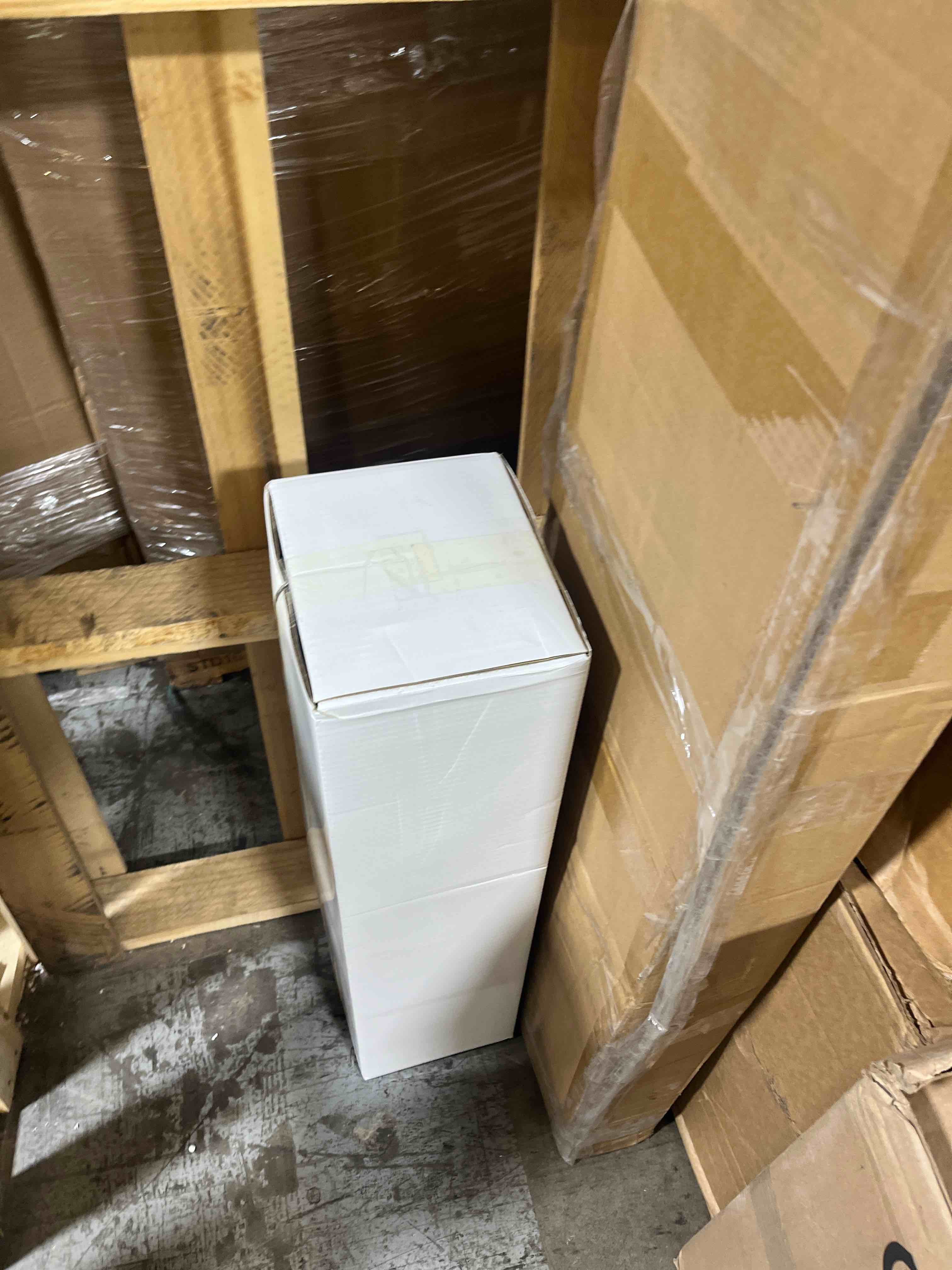 https://s3.amazonaws.com/lotting-images-prod/phillipi/TEA3370681_1753800289416.jpeg