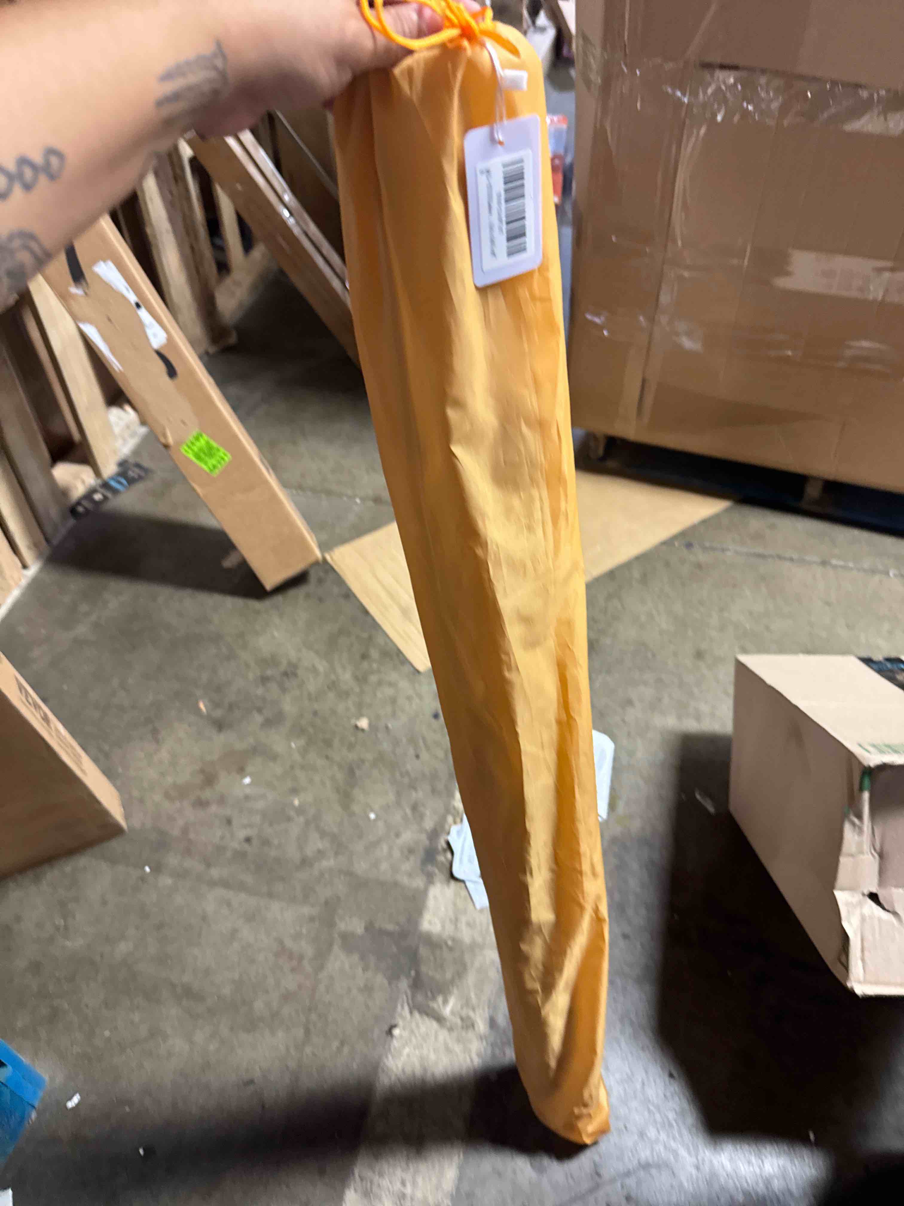 https://s3.amazonaws.com/lotting-images-prod/phillipi/TEA3370731_1753792874986.jpeg