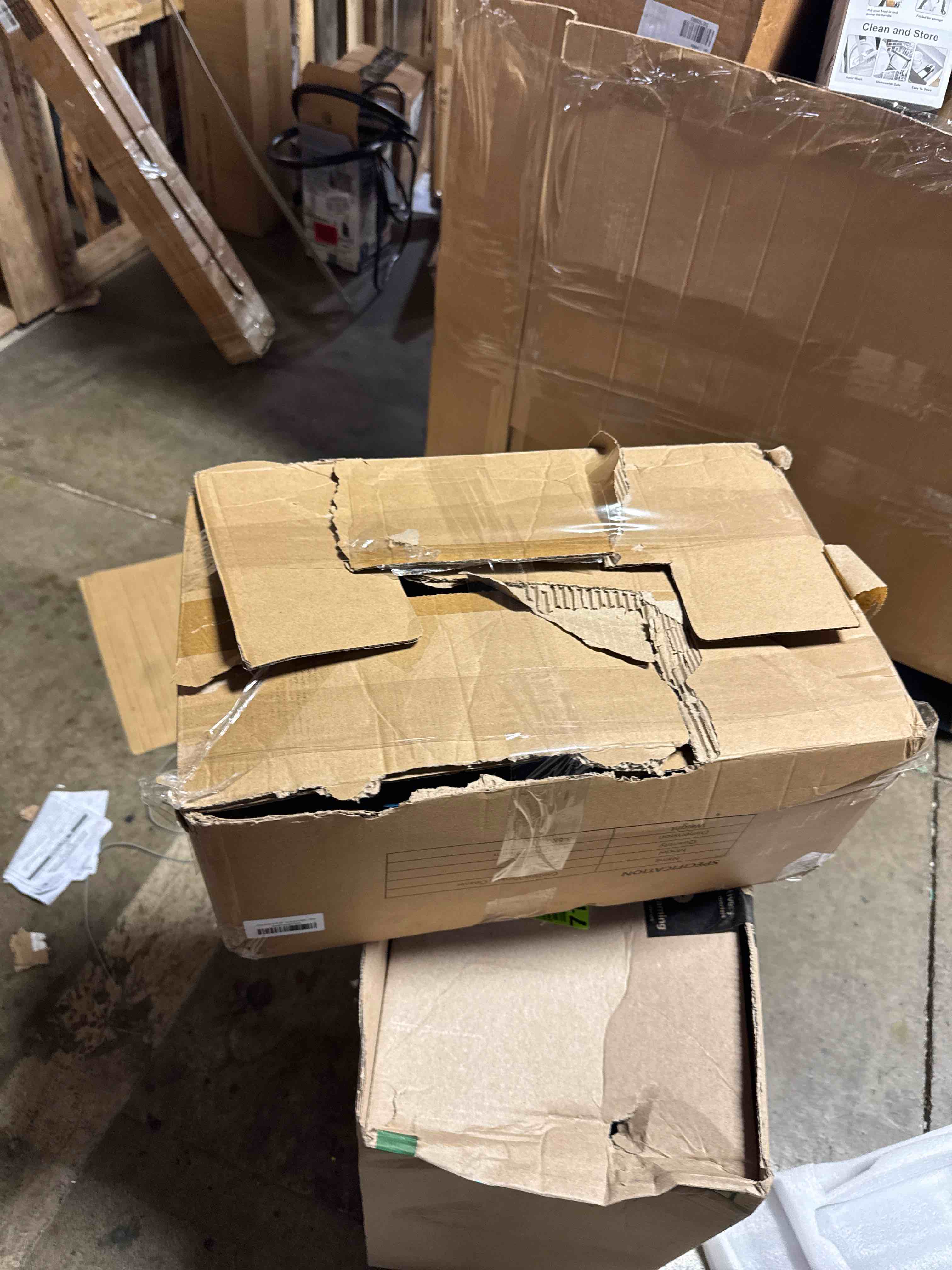 https://s3.amazonaws.com/lotting-images-prod/phillipi/TEA3370733_1753793167136.jpeg