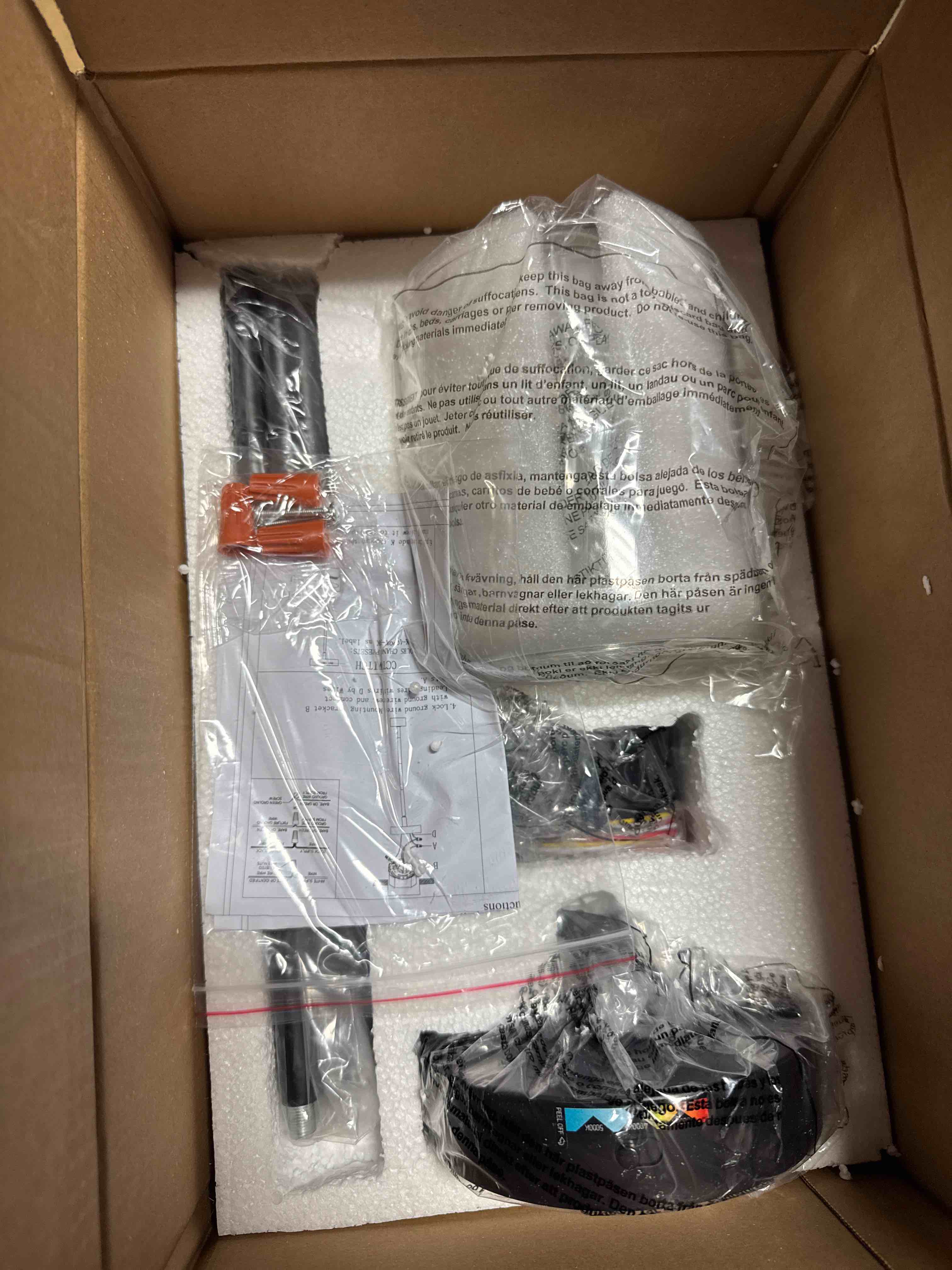 https://s3.amazonaws.com/lotting-images-prod/phillipi/TEA3370736_1753793668607.jpeg