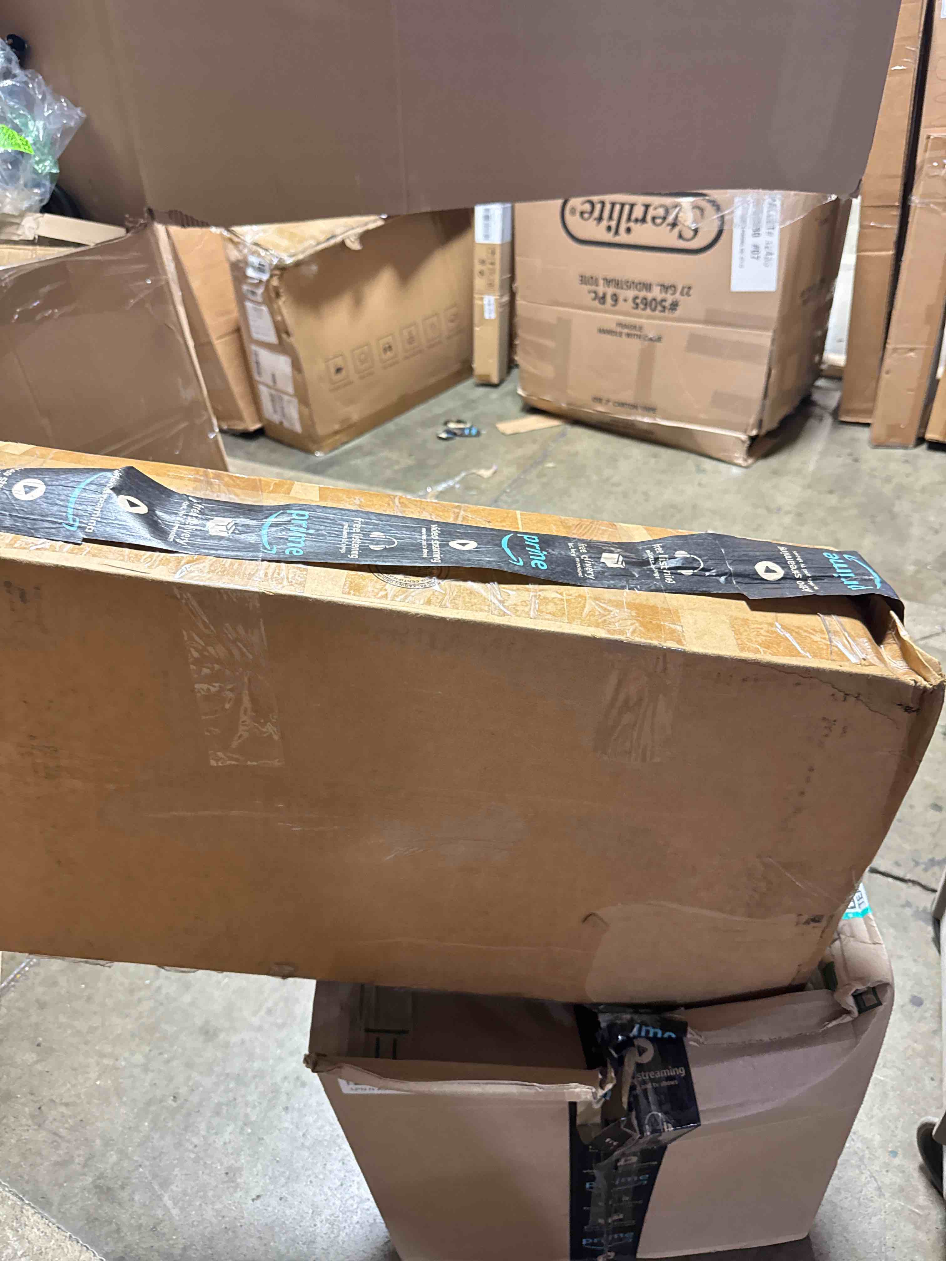 https://s3.amazonaws.com/lotting-images-prod/phillipi/TEA3370745_1753795475651.jpeg