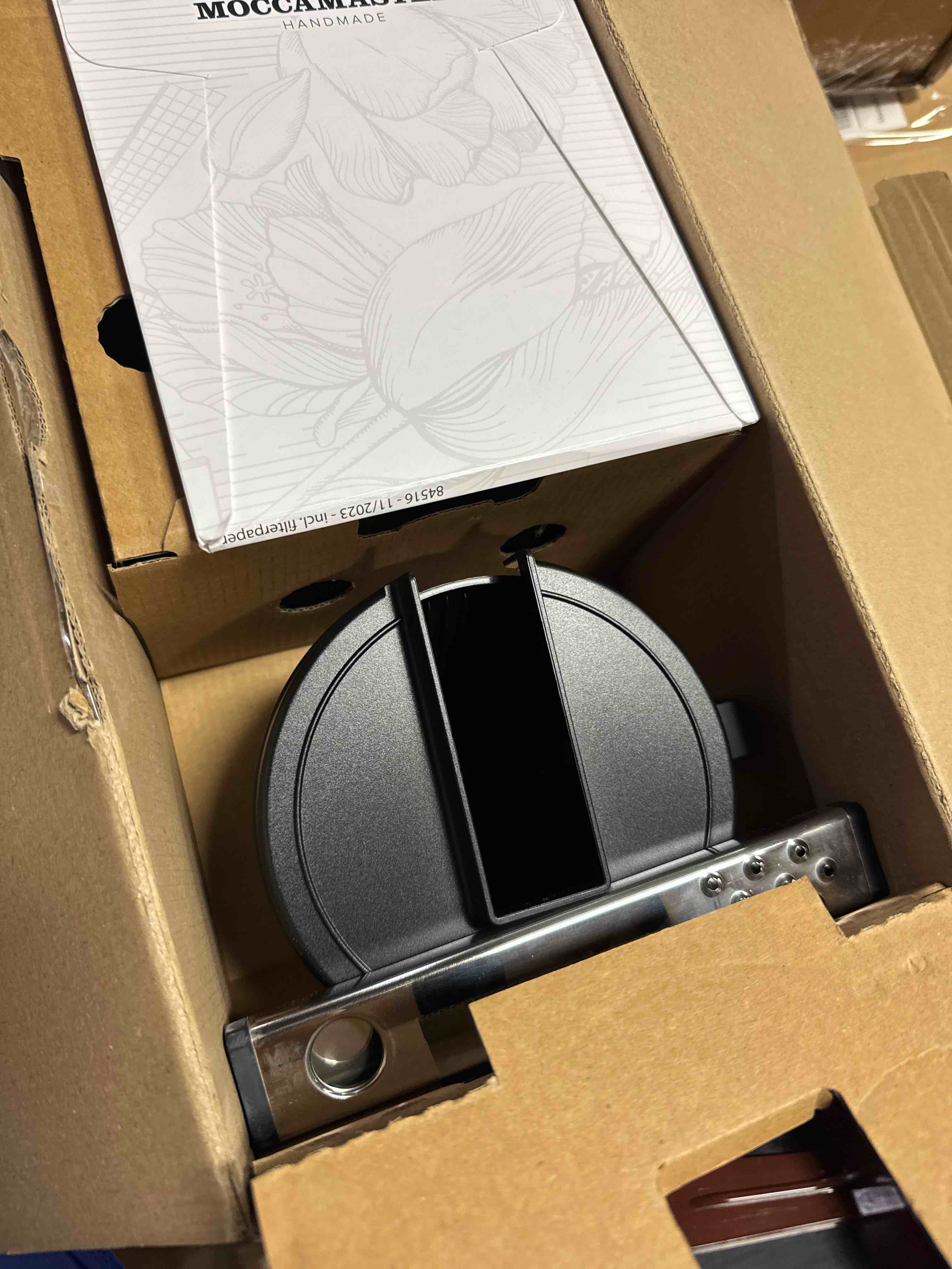 https://s3.amazonaws.com/lotting-images-prod/phillipi/TEA3370769_1753800586370.jpeg