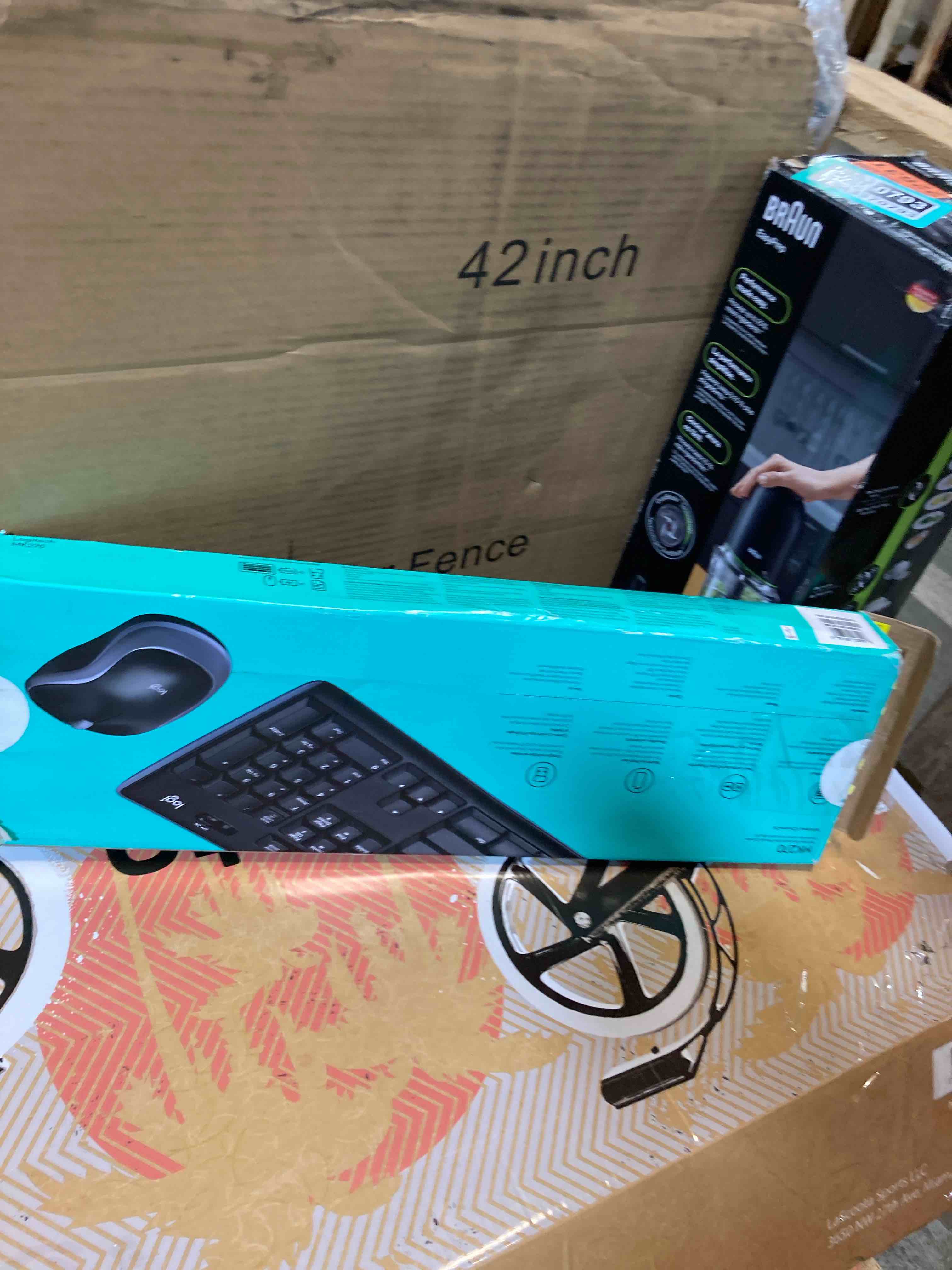 https://s3.amazonaws.com/lotting-images-prod/phillipi/TEA3370794_1753815916759.jpeg