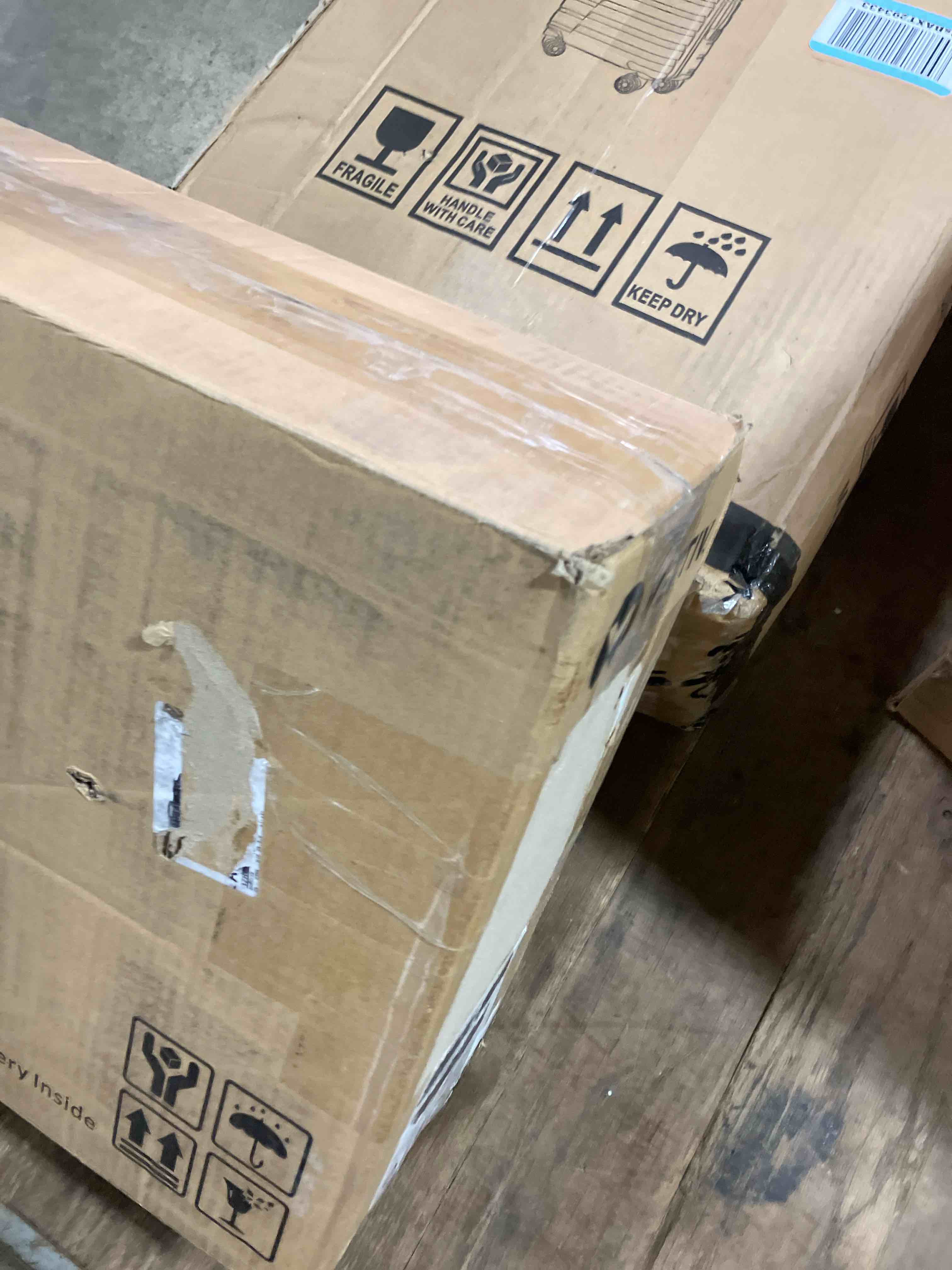 https://s3.amazonaws.com/lotting-images-prod/phillipi/TEA3370886_1753884729730.jpeg