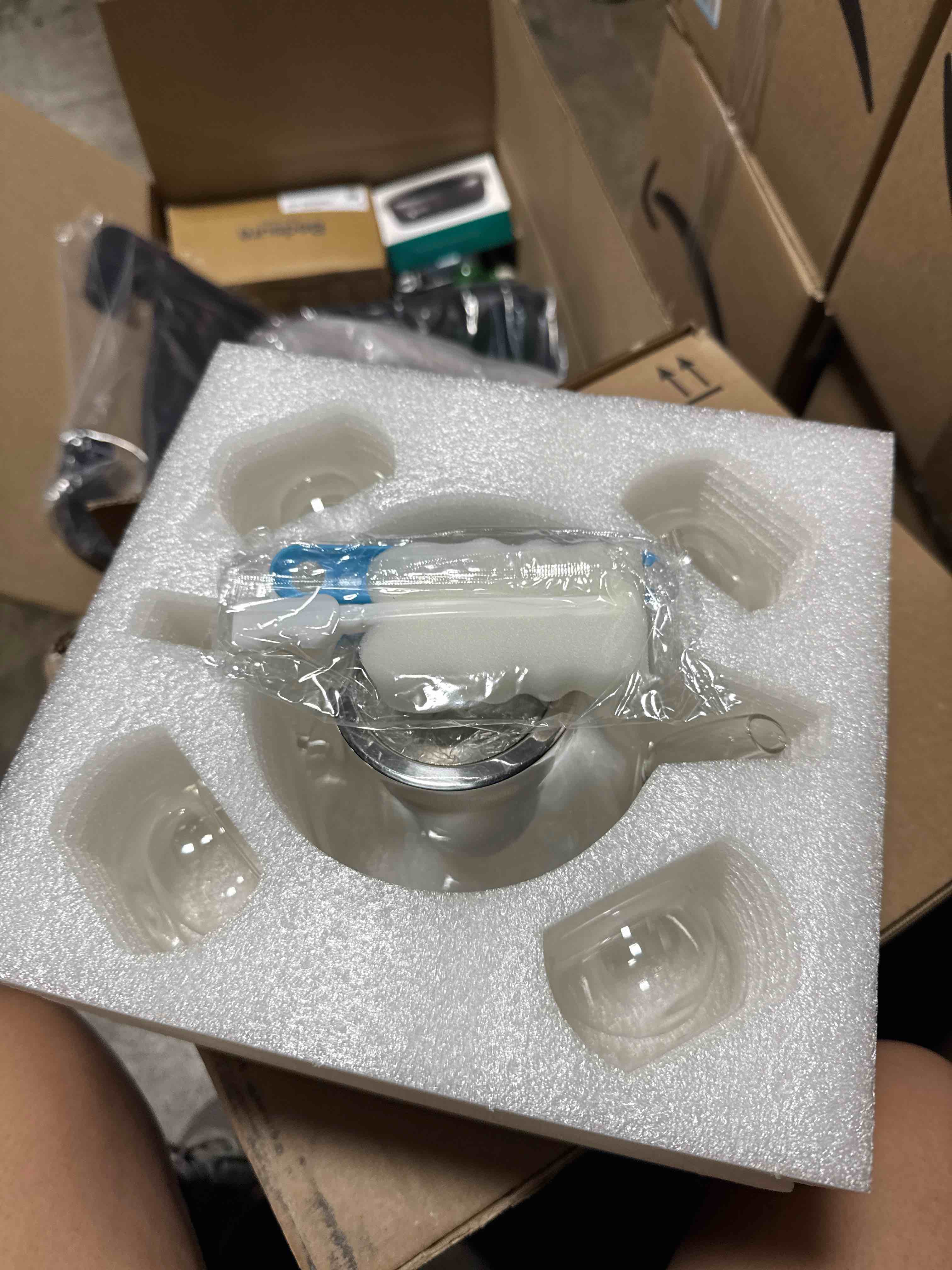 https://s3.amazonaws.com/lotting-images-prod/phillipi/TEA3370960_1754067835770.jpeg