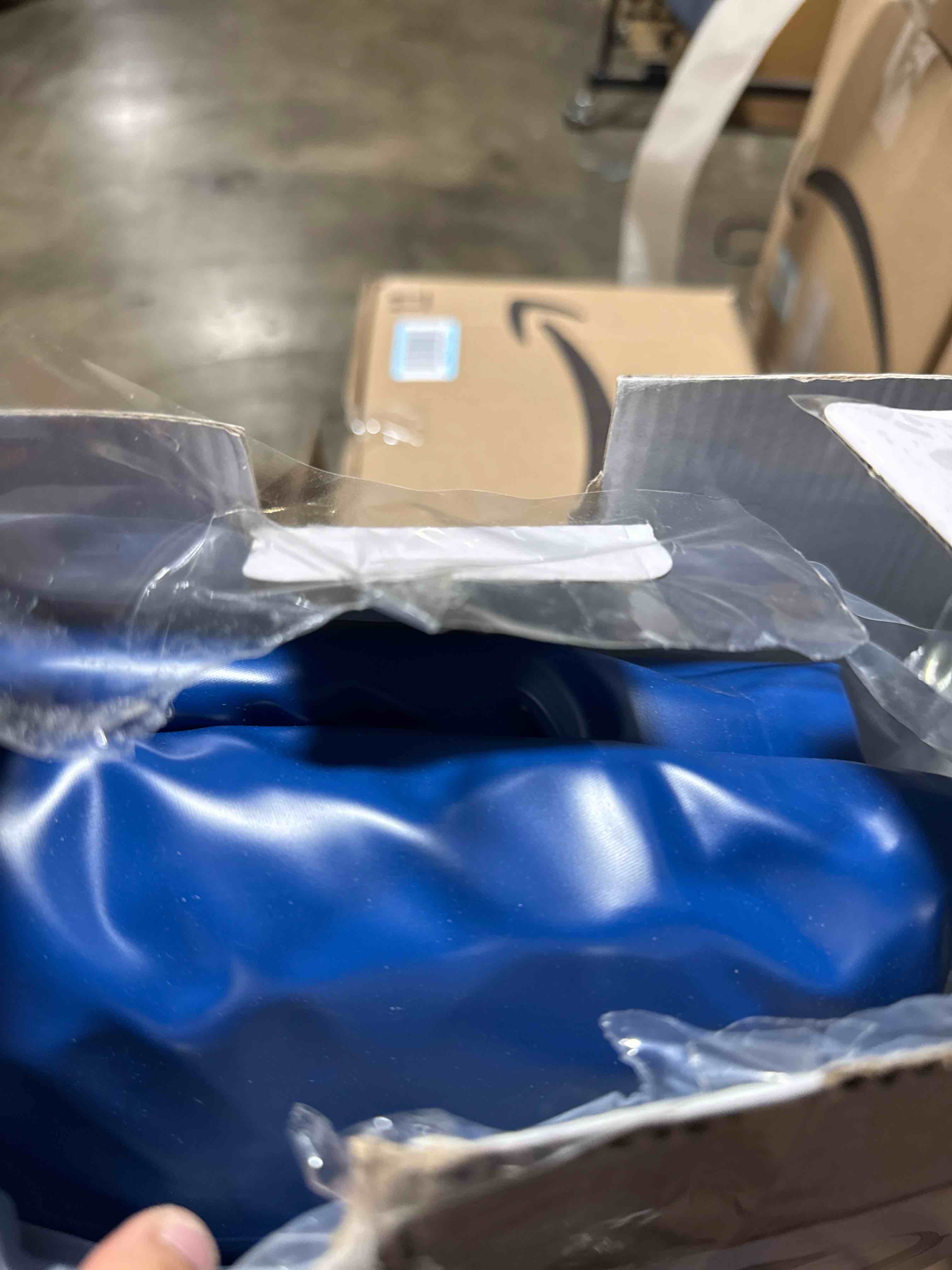 https://s3.amazonaws.com/lotting-images-prod/phillipi/TEA3370981_1754070382867.jpeg