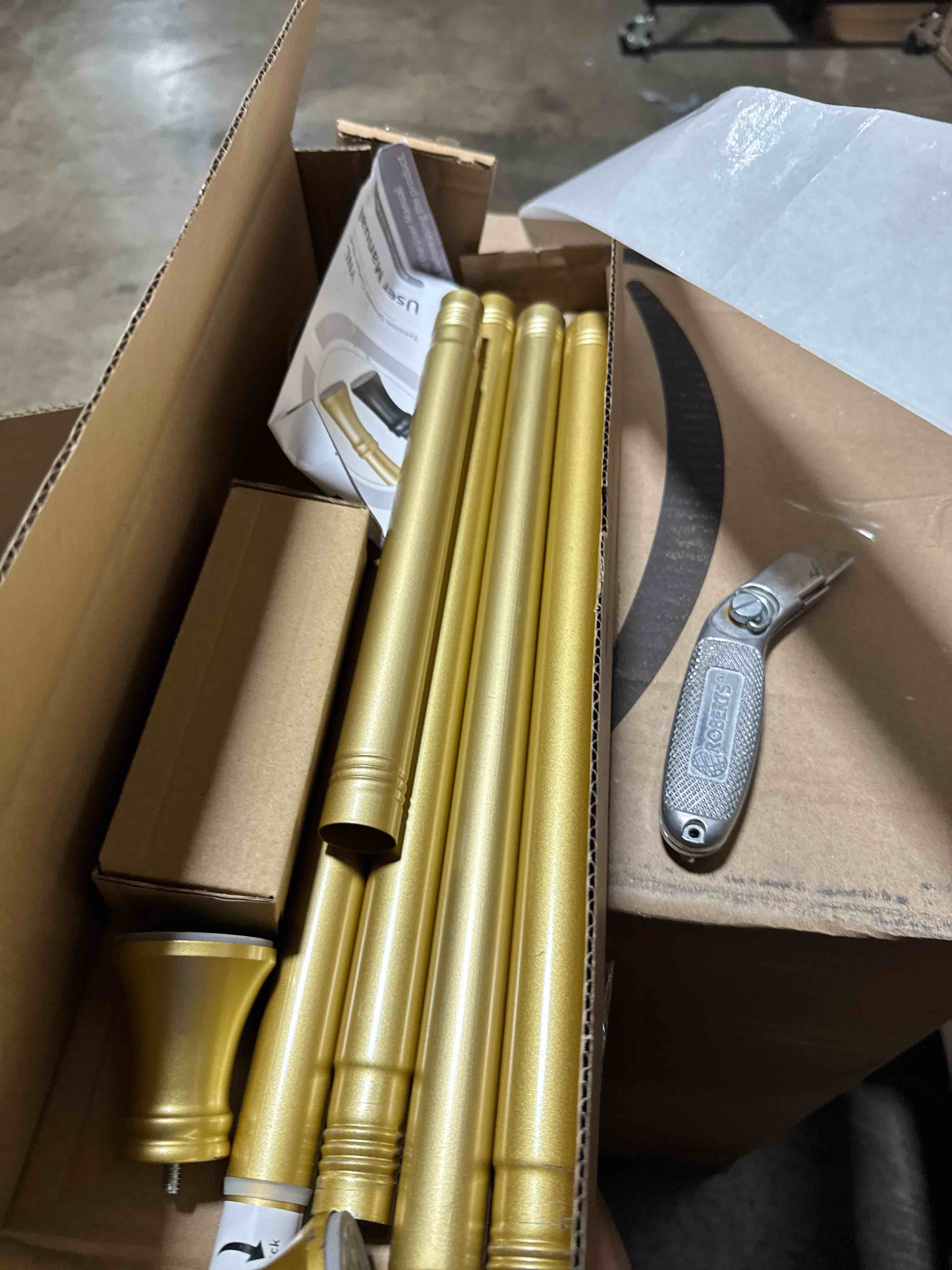 https://s3.amazonaws.com/lotting-images-prod/phillipi/TEA3370984_1754070757480.jpeg