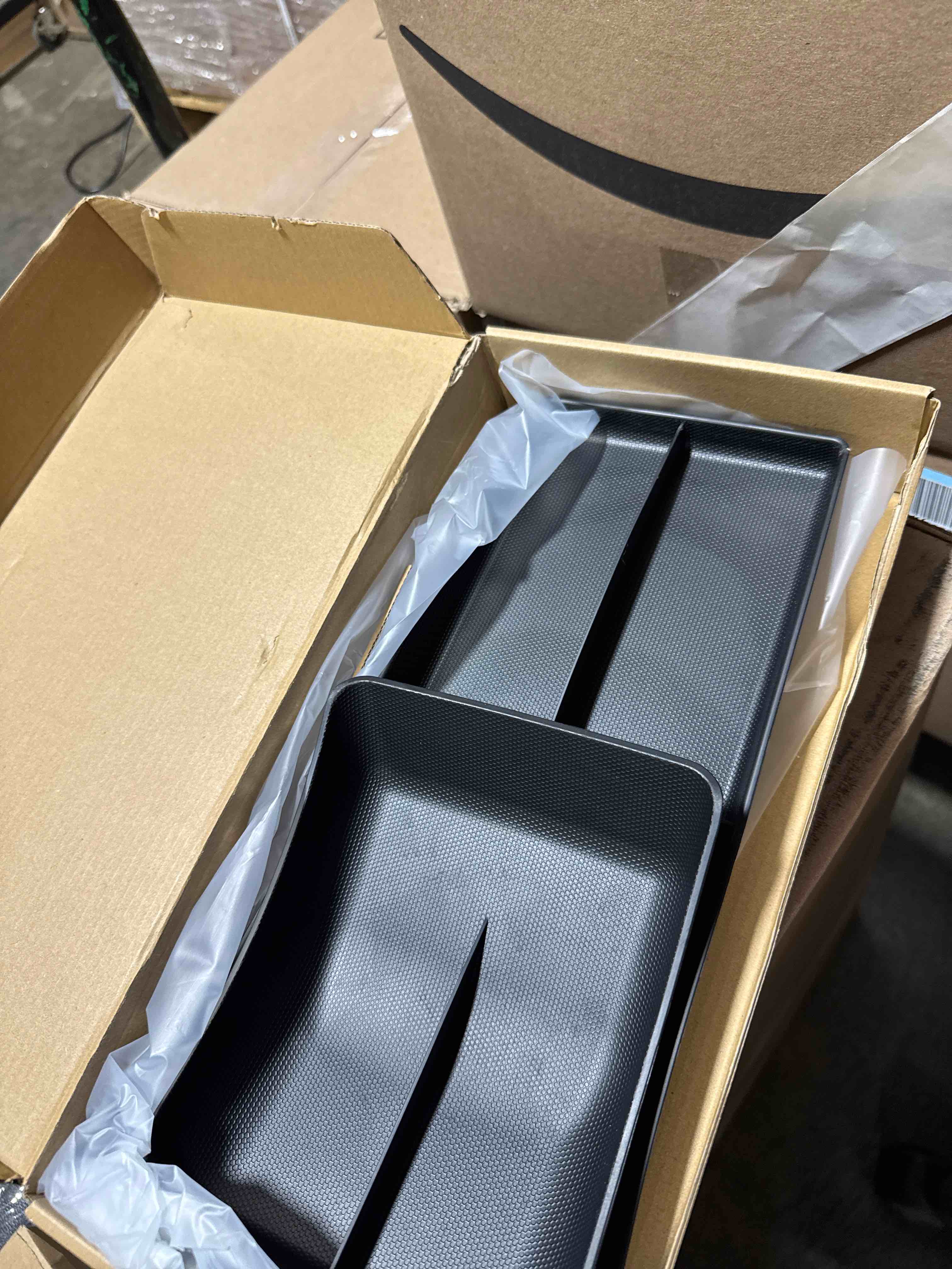 https://s3.amazonaws.com/lotting-images-prod/phillipi/TEA3370992_1754071983120.jpeg