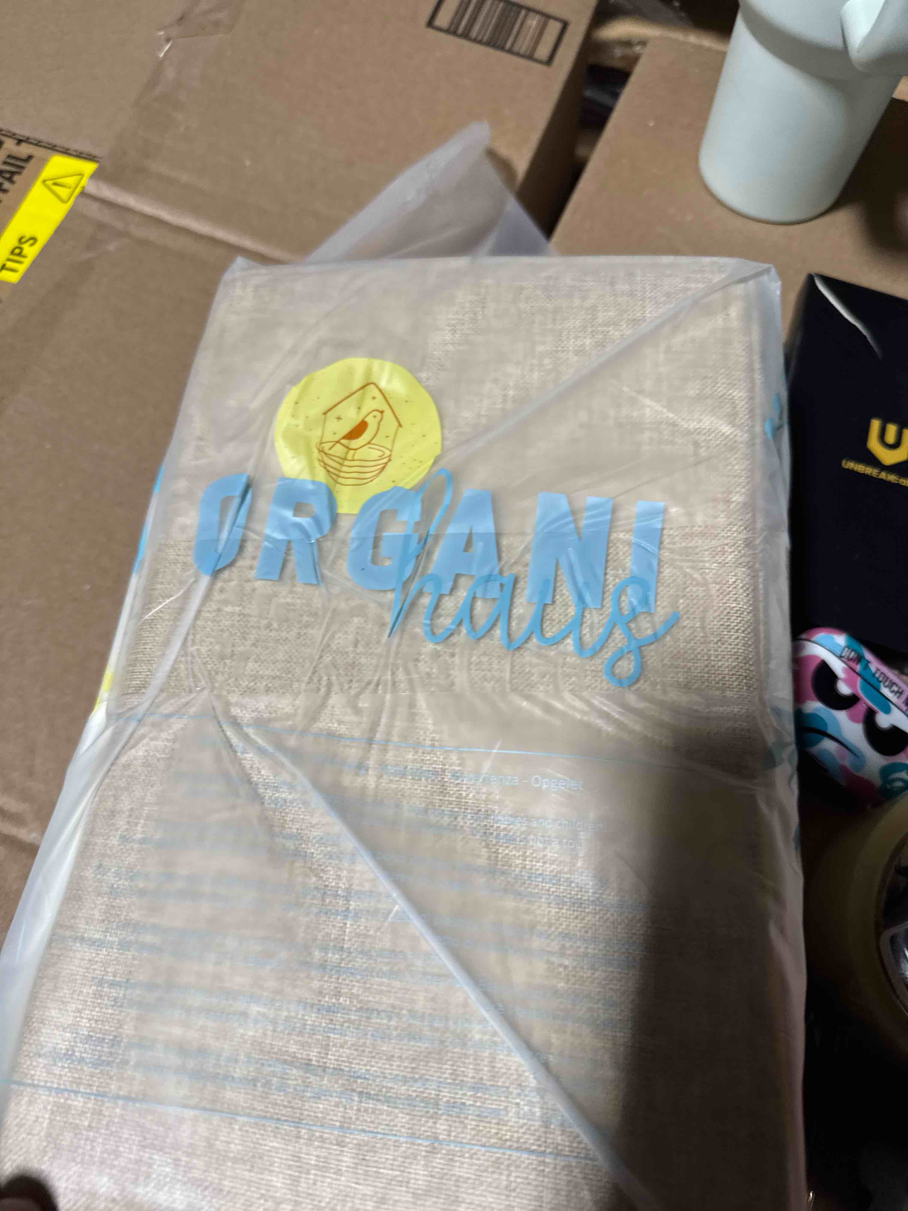 https://s3.amazonaws.com/lotting-images-prod/phillipi/TEA3371011_1754074038528.jpeg
