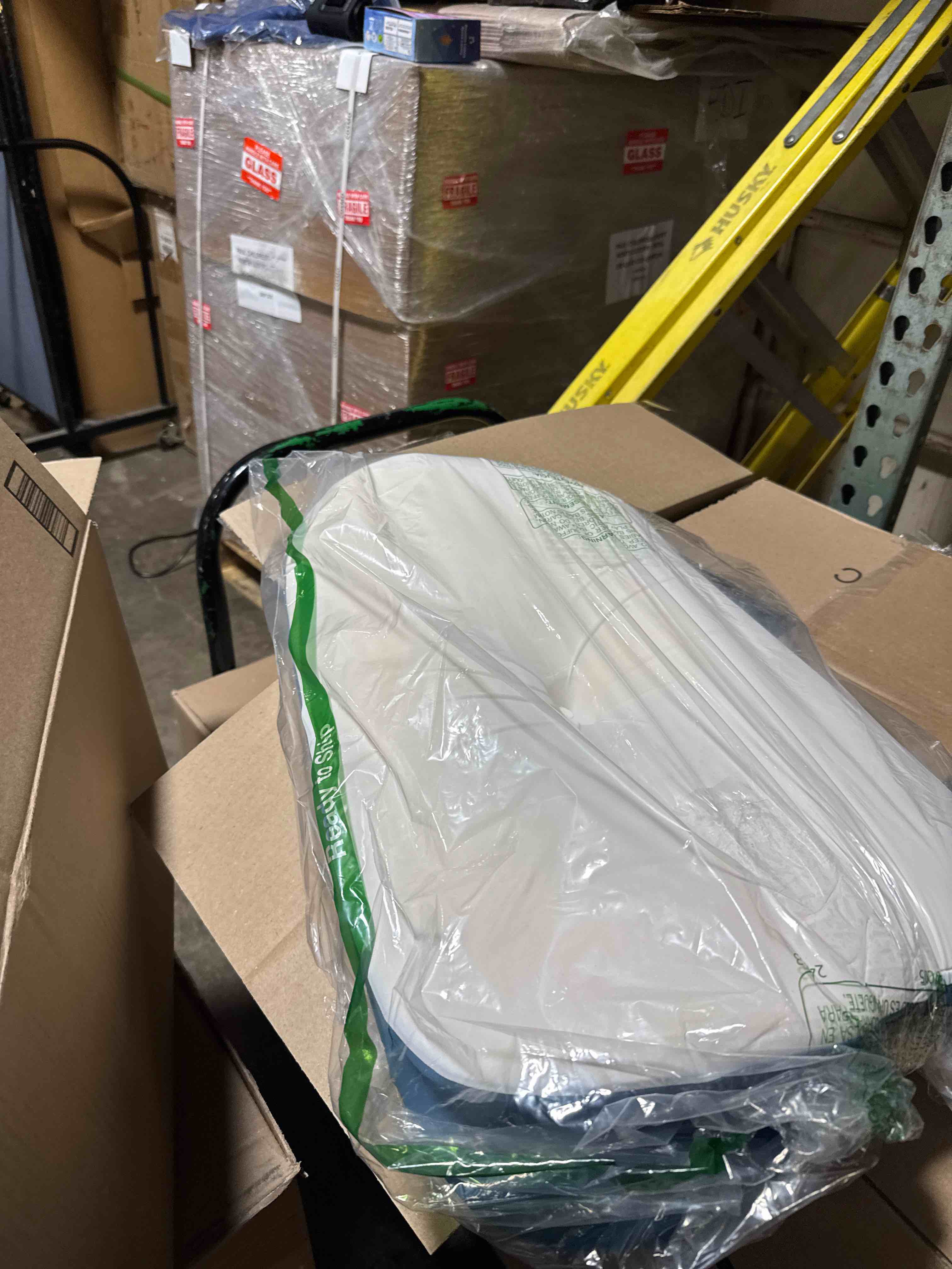 https://s3.amazonaws.com/lotting-images-prod/phillipi/TEA3371014_1754074810498.jpeg