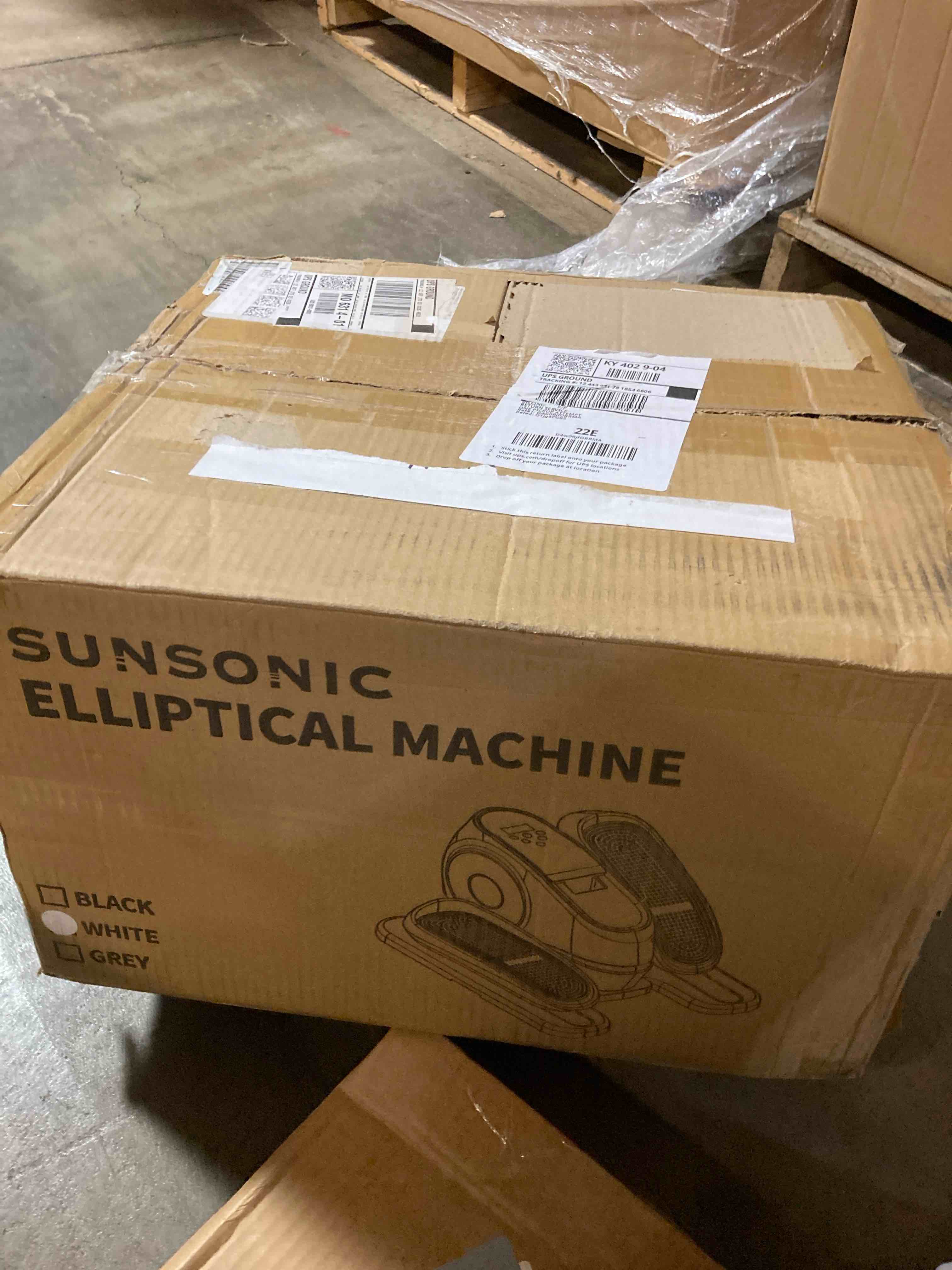 https://s3.amazonaws.com/lotting-images-prod/phillipi/TEA3371073_1754404580350.jpeg