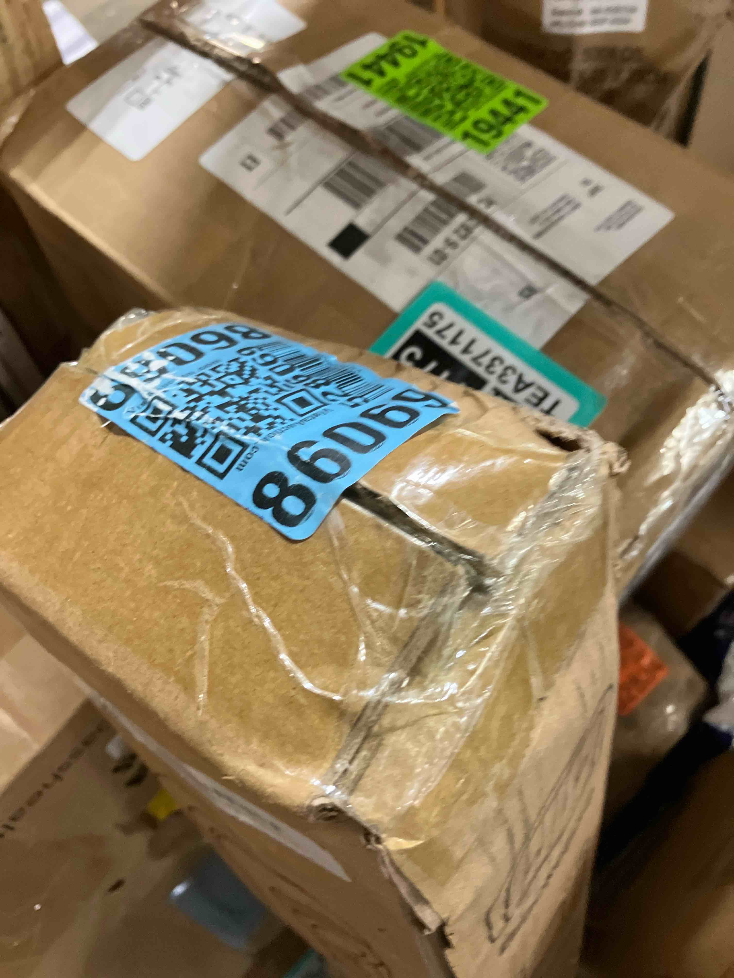 https://s3.amazonaws.com/lotting-images-prod/phillipi/TEA3371171_1754402552579.jpeg