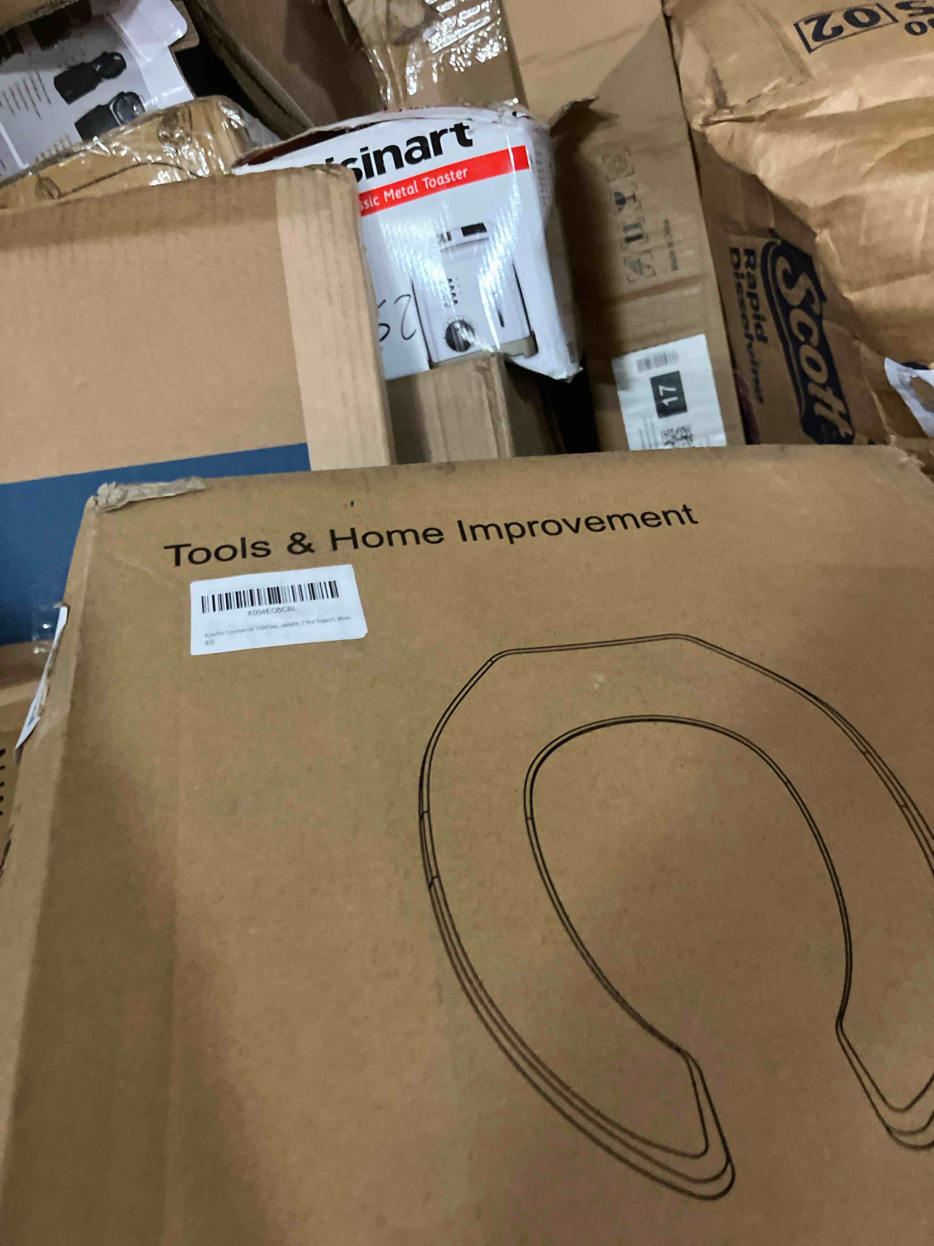 https://s3.amazonaws.com/lotting-images-prod/phillipi/TEA3371176_1754401943407.jpeg