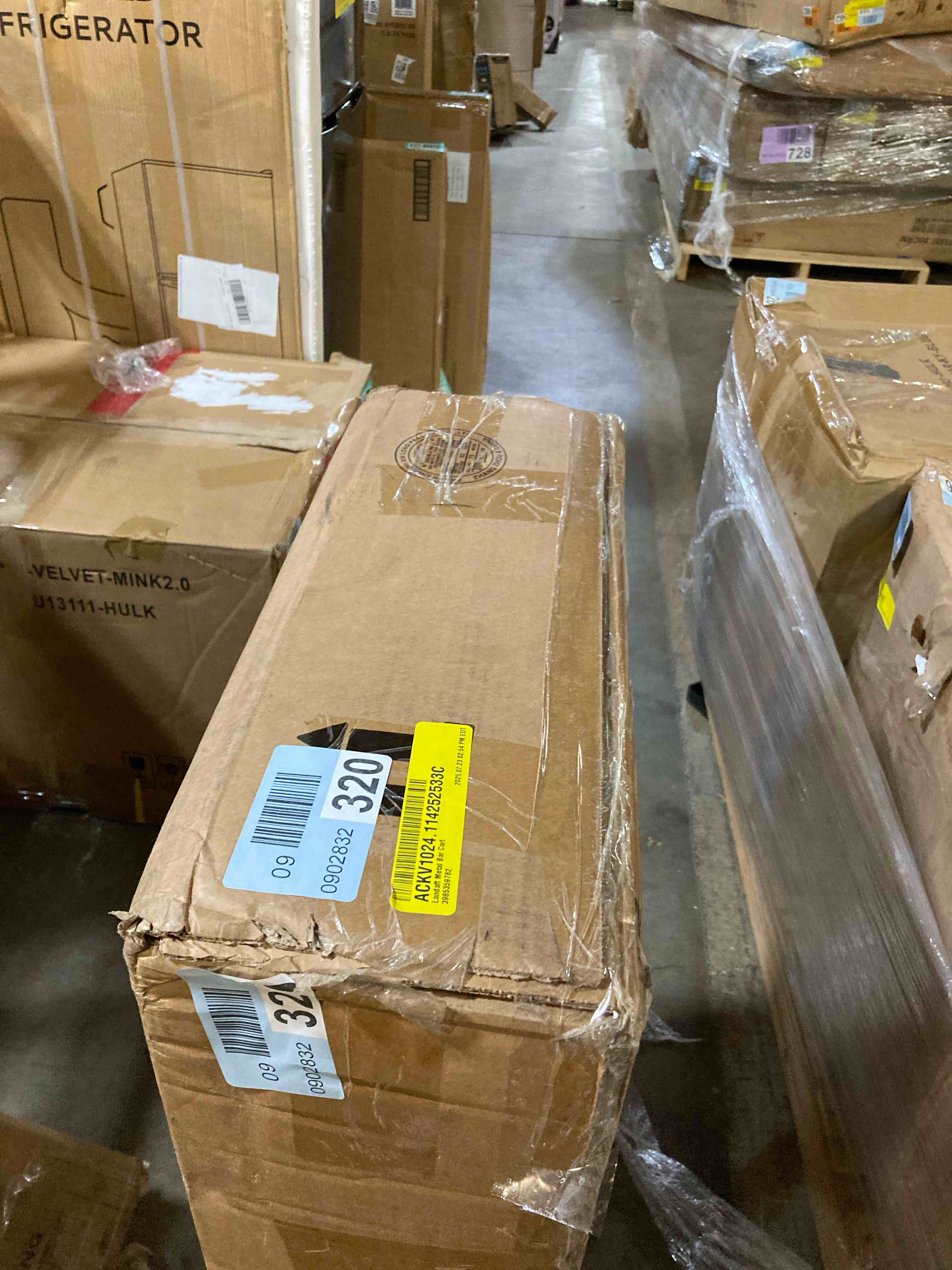 https://s3.amazonaws.com/lotting-images-prod/phillipi/TEA3371205_1754490573270.jpeg