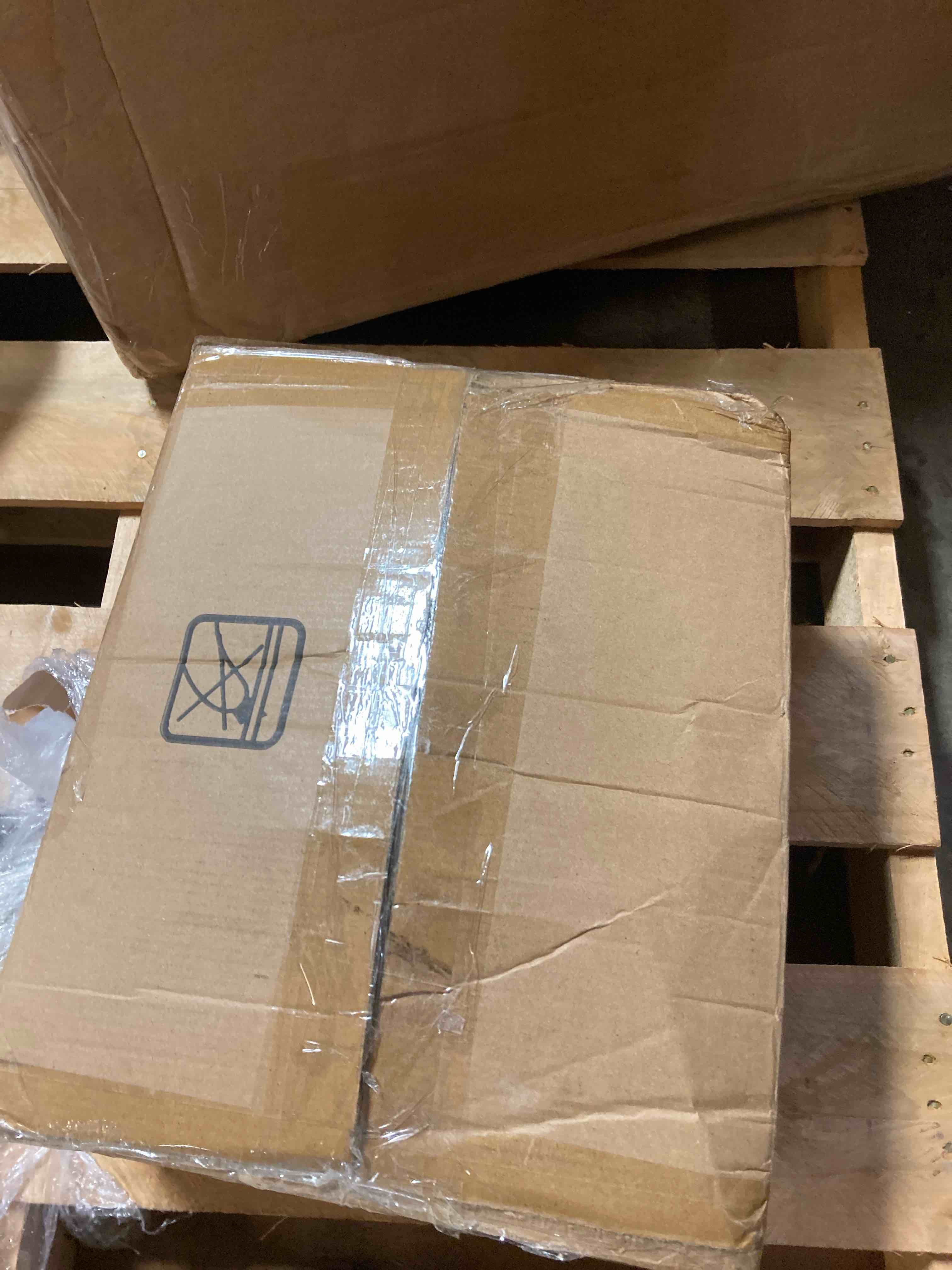 https://s3.amazonaws.com/lotting-images-prod/phillipi/TEA3371223_1754495806032.jpeg